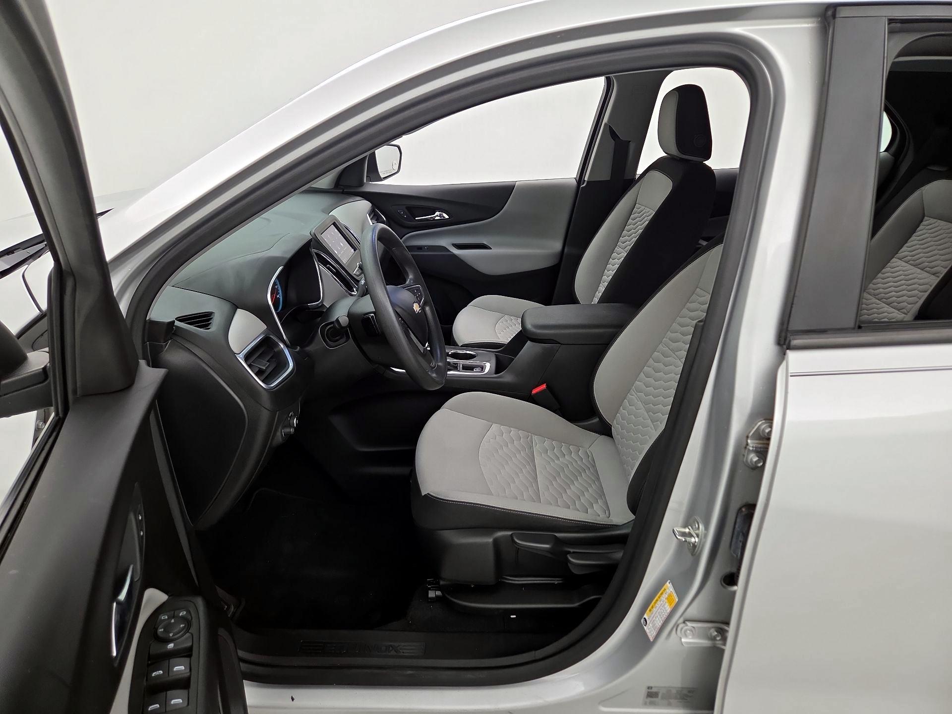 Thumbnail: 2021 Chevrolet Equinox - 11