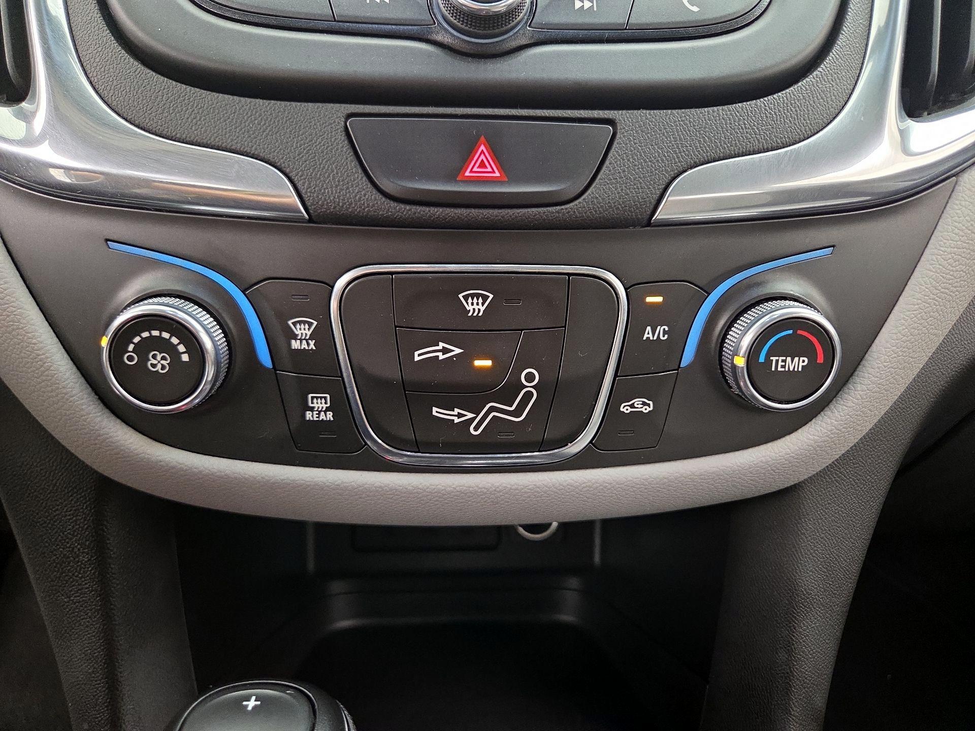 Thumbnail: 2021 Chevrolet Equinox - 17