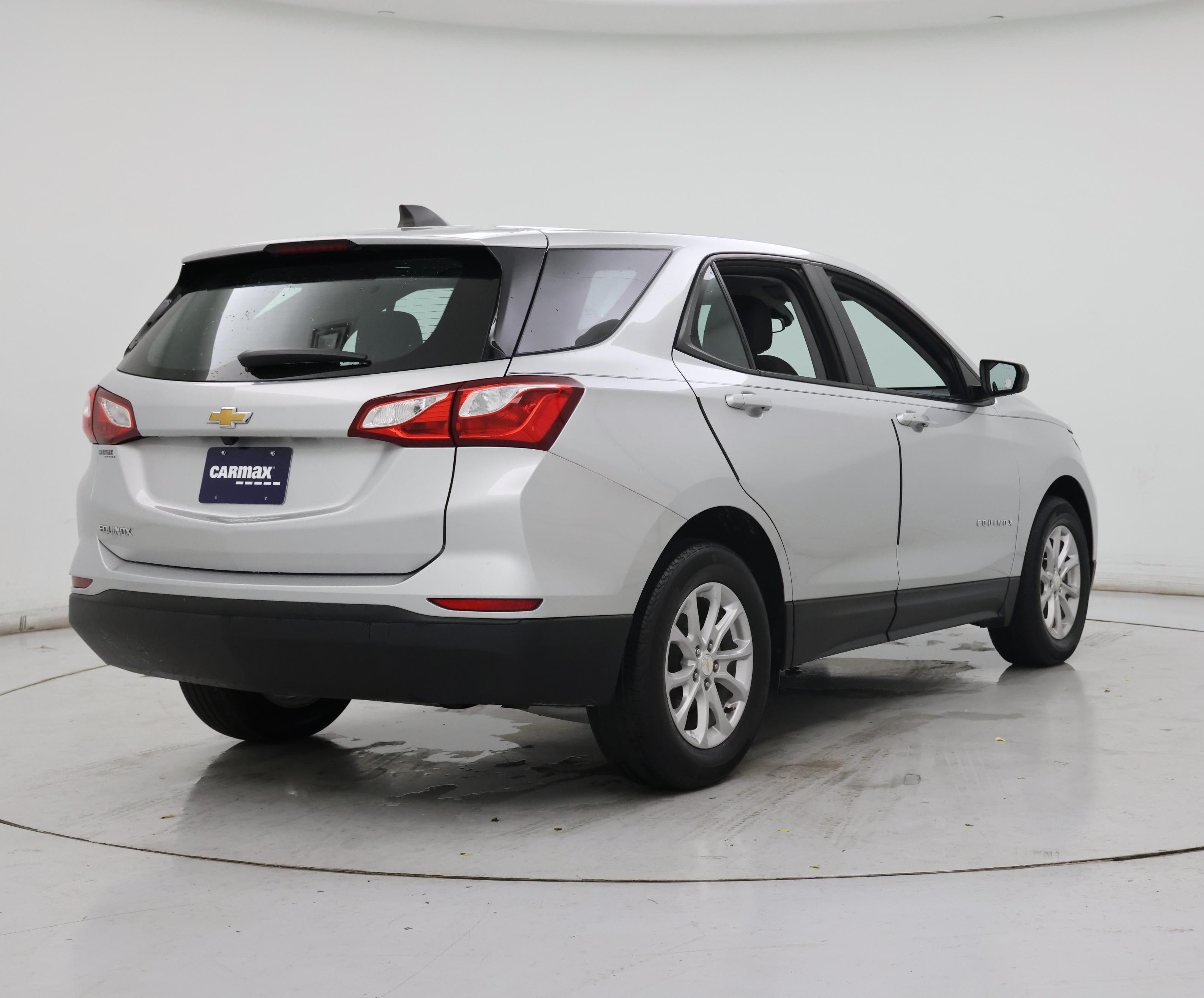 Thumbnail: 2021 Chevrolet Equinox - 8
