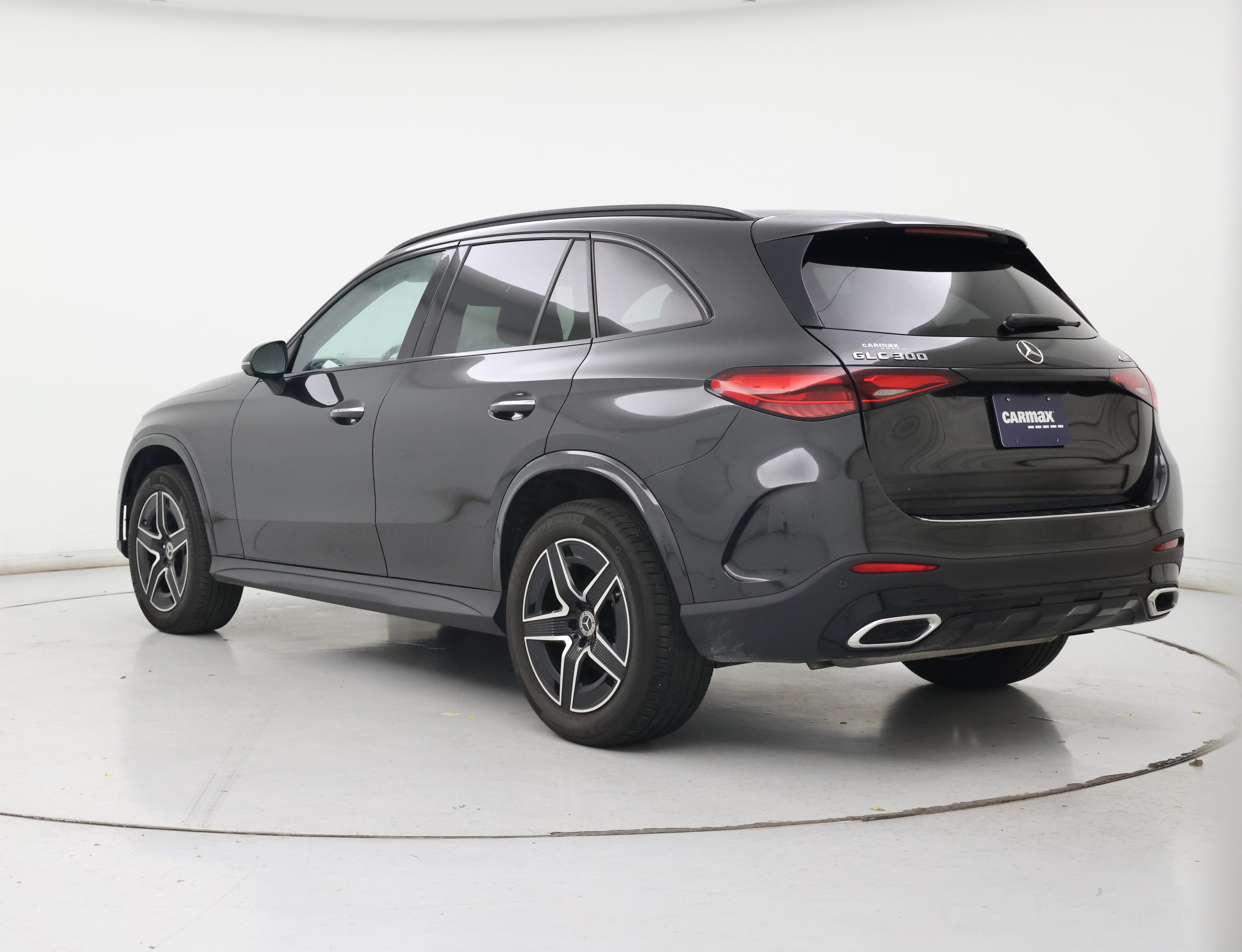 Thumbnail: 2024 Mercedes-Benz GLC - 2