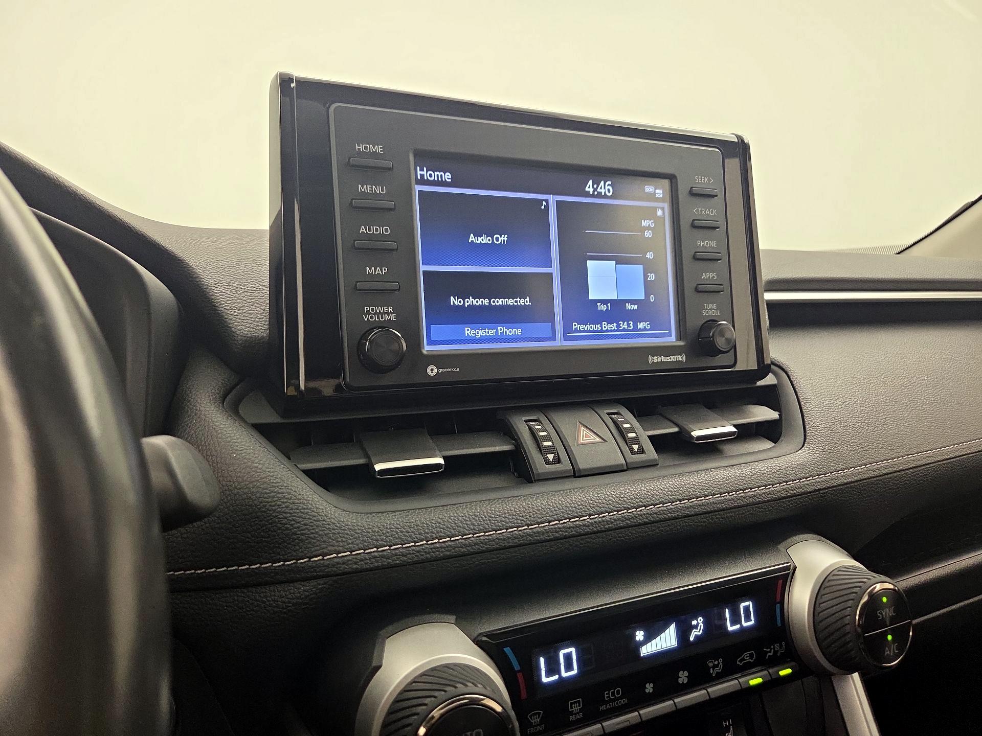 Thumbnail: 2021 Toyota RAV4 - 15