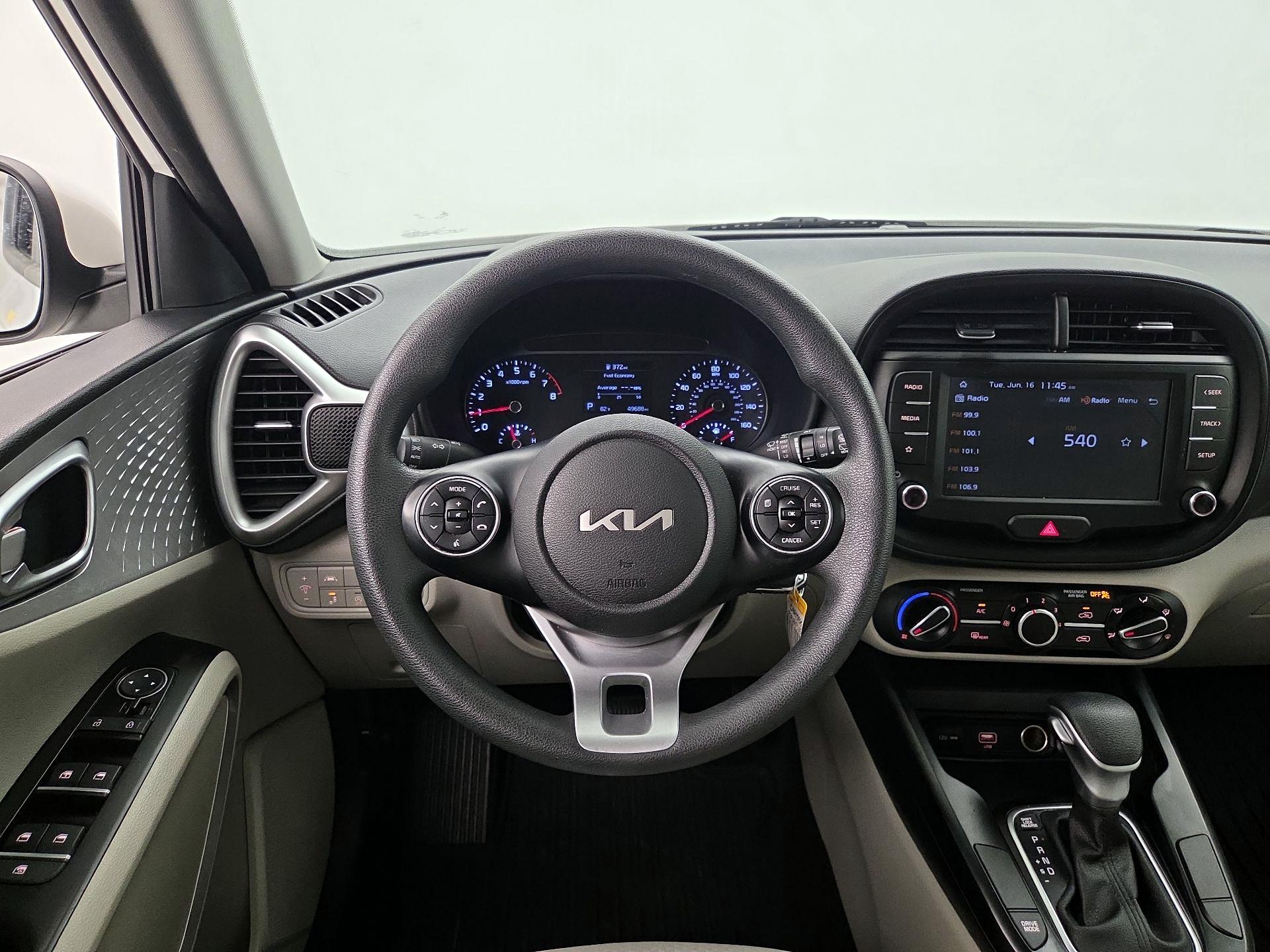 Thumbnail: 2022 Kia Soul - 10