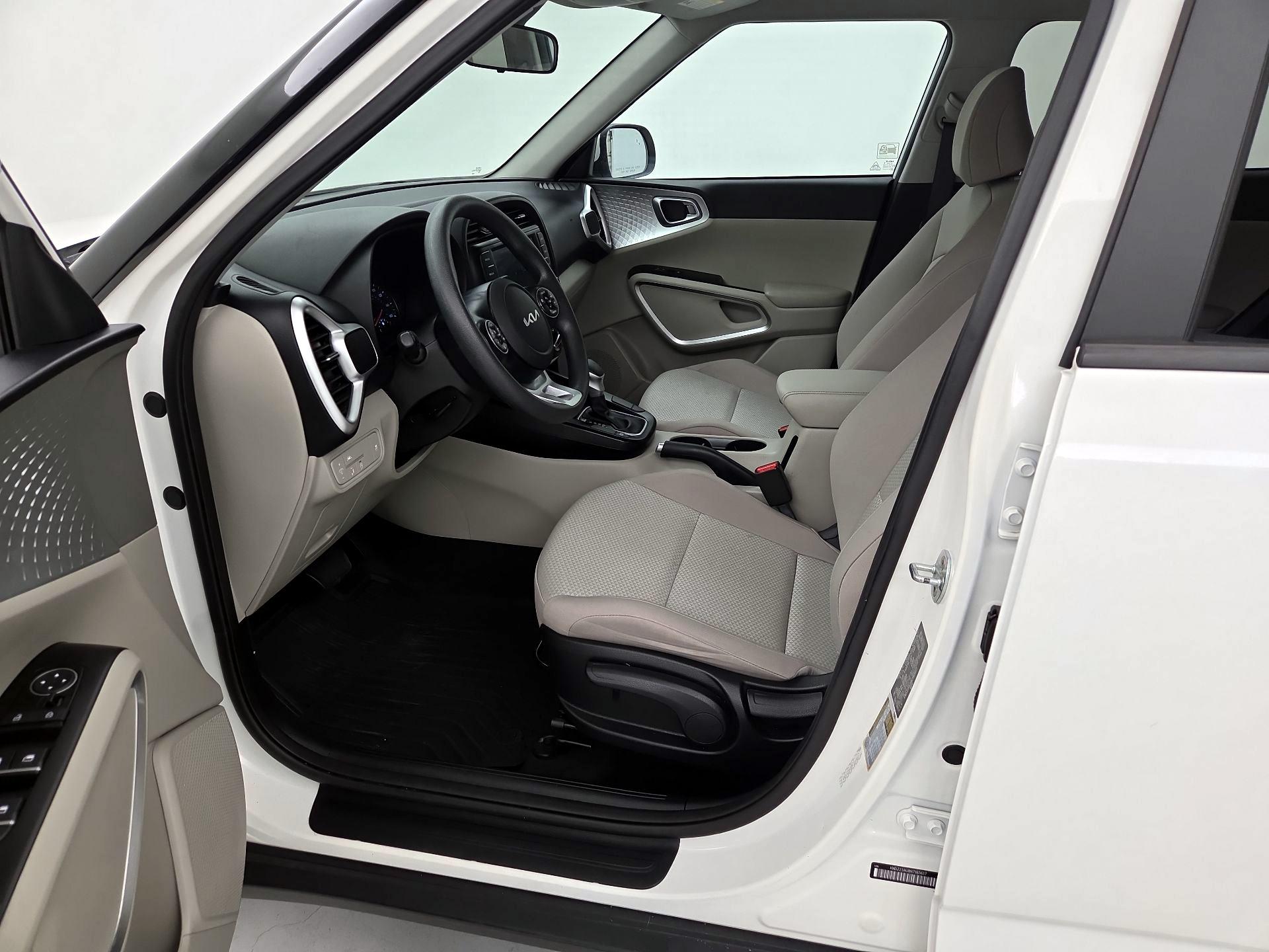 Thumbnail: 2022 Kia Soul - 11