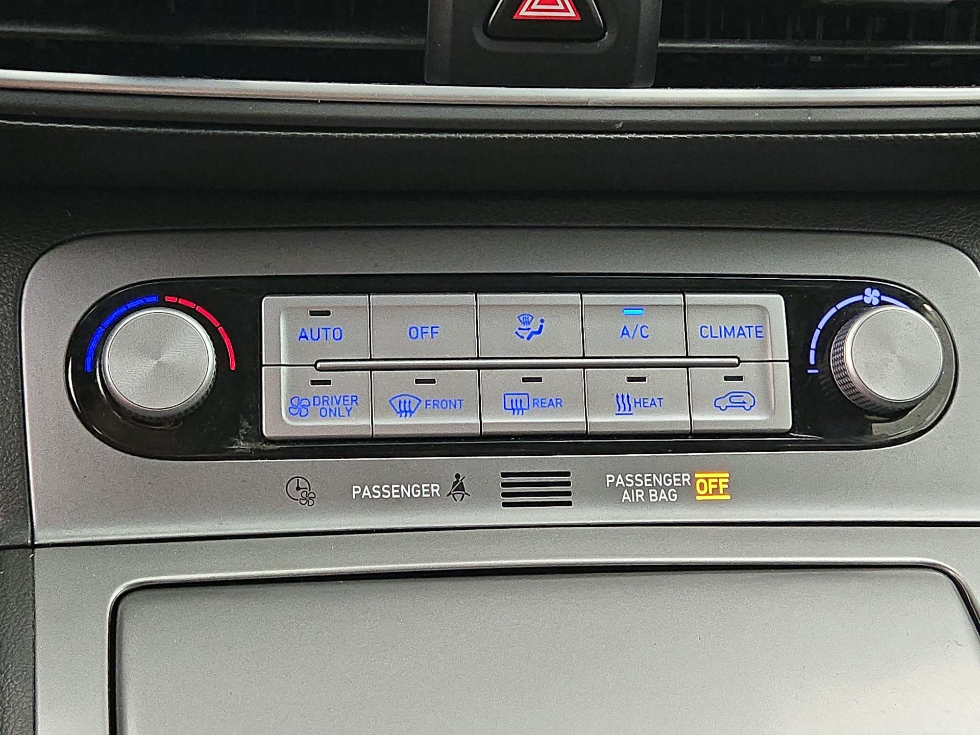 Thumbnail: 2021 Hyundai Kona - 16