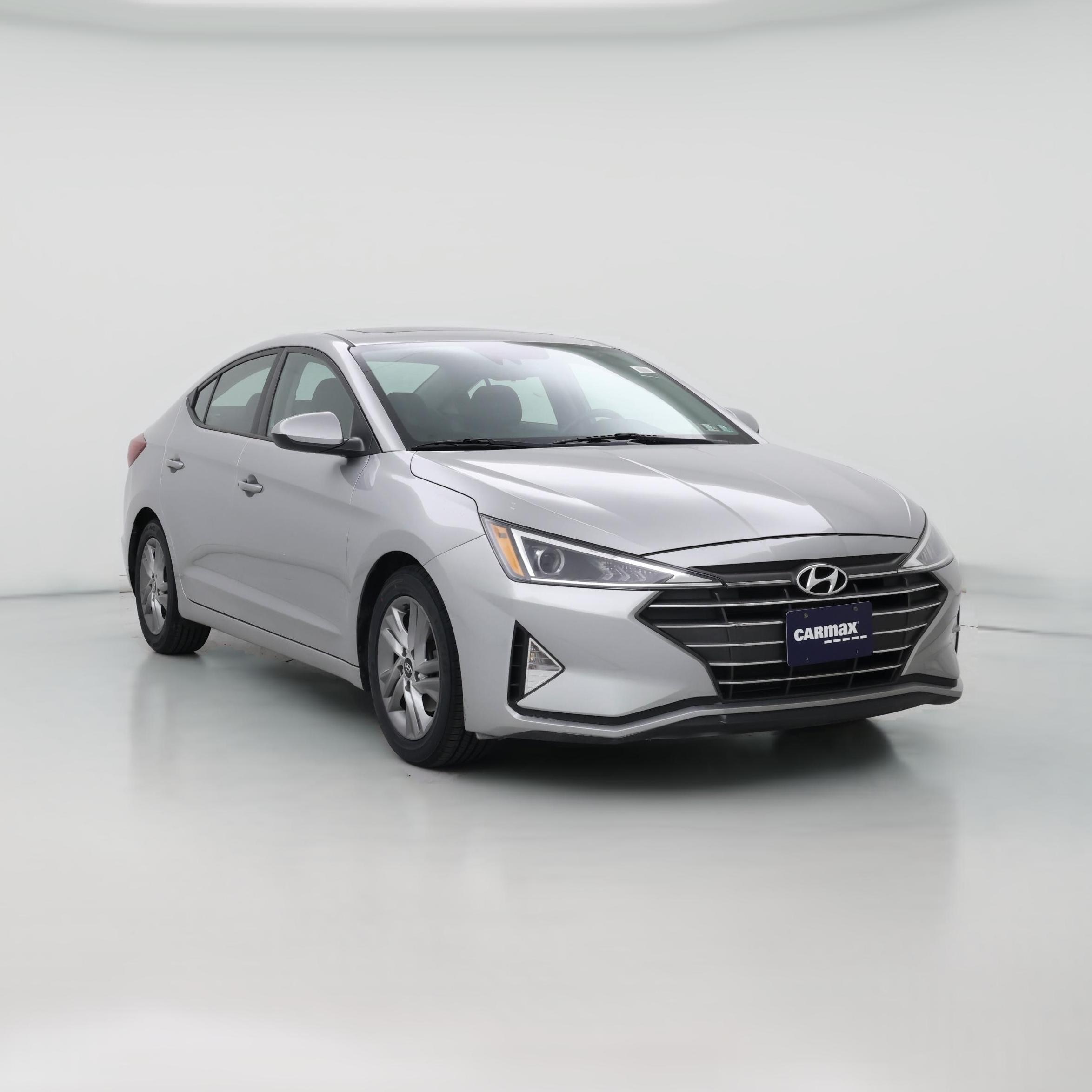 Thumbnail: 2020 Hyundai Elantra - 1
