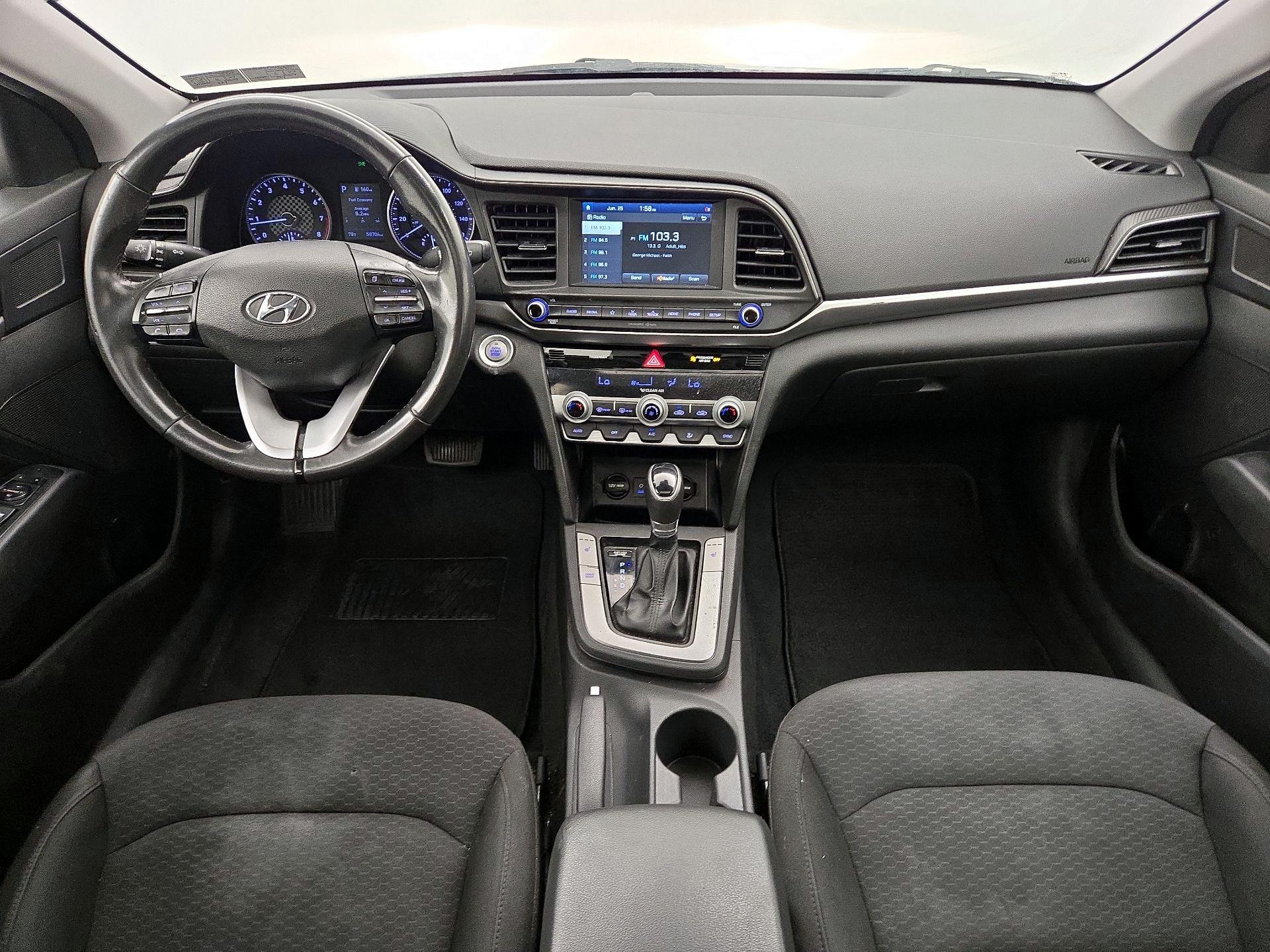 Thumbnail: 2020 Hyundai Elantra - 9