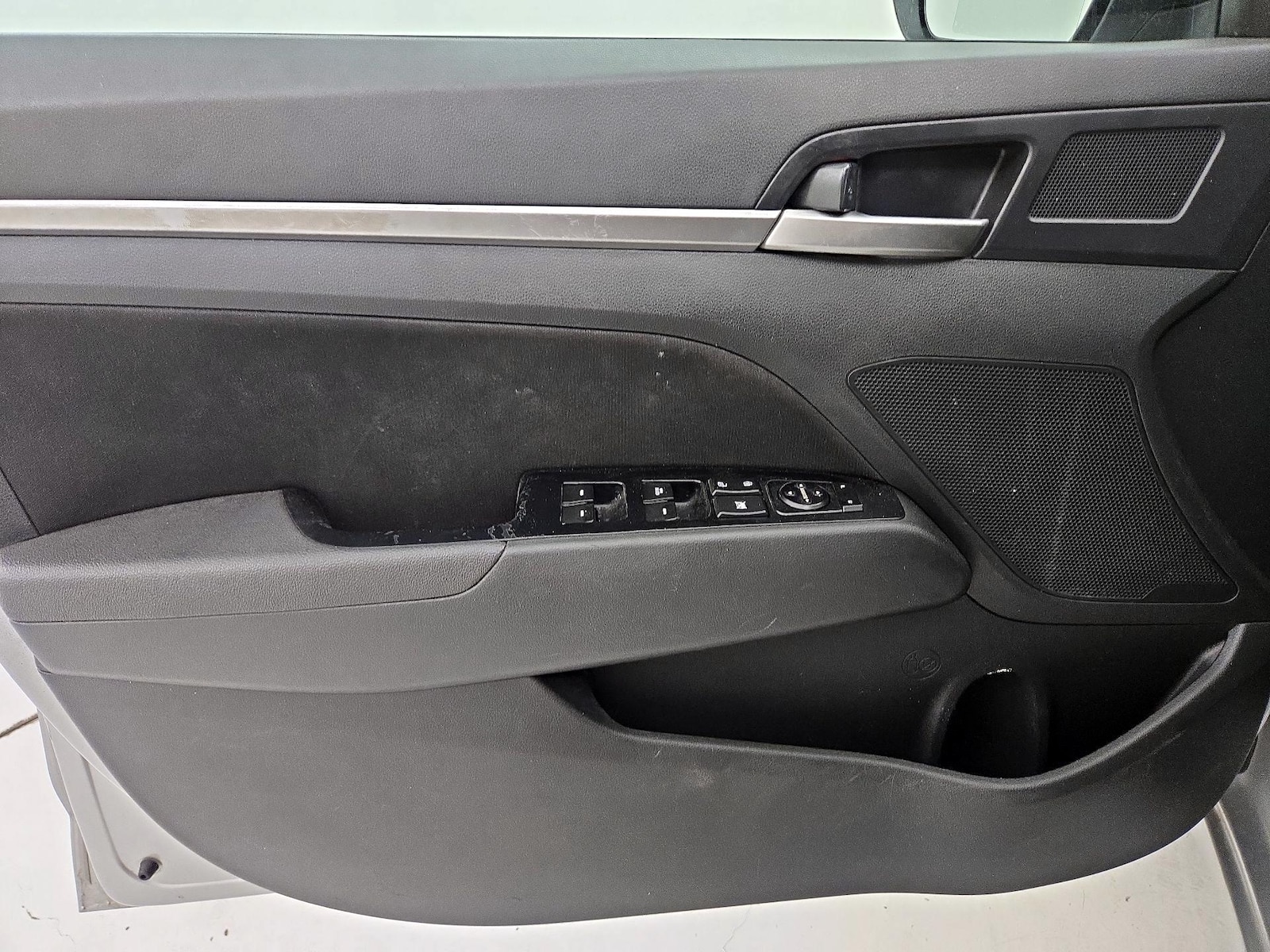 2020 Hyundai Elantra Value Edition - Photo 13