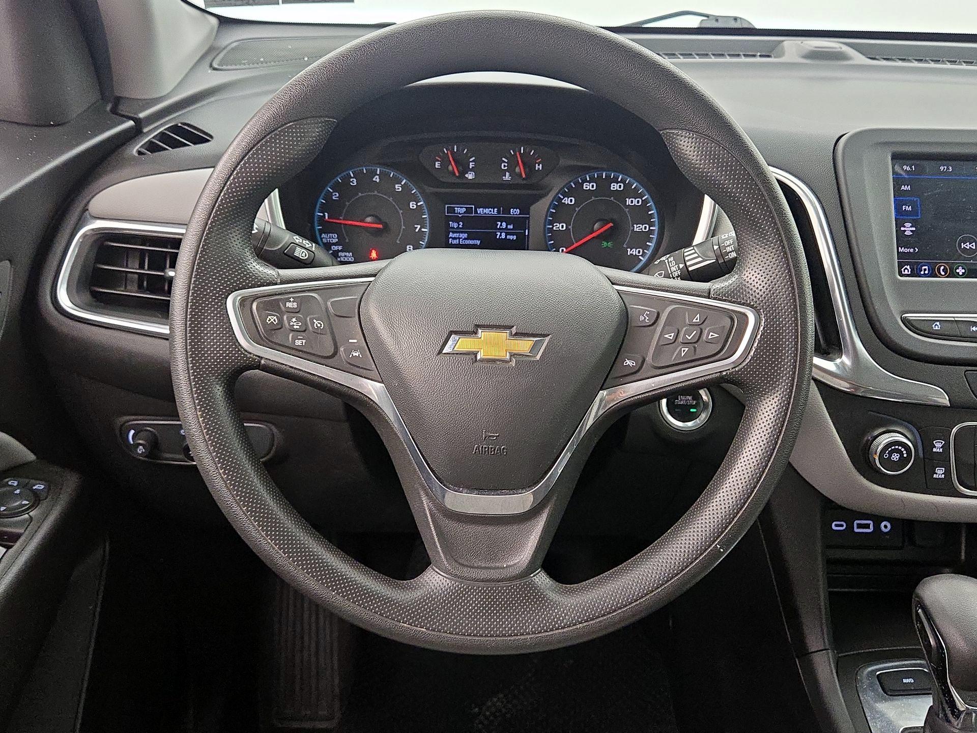 Thumbnail: 2022 Chevrolet Equinox - 10