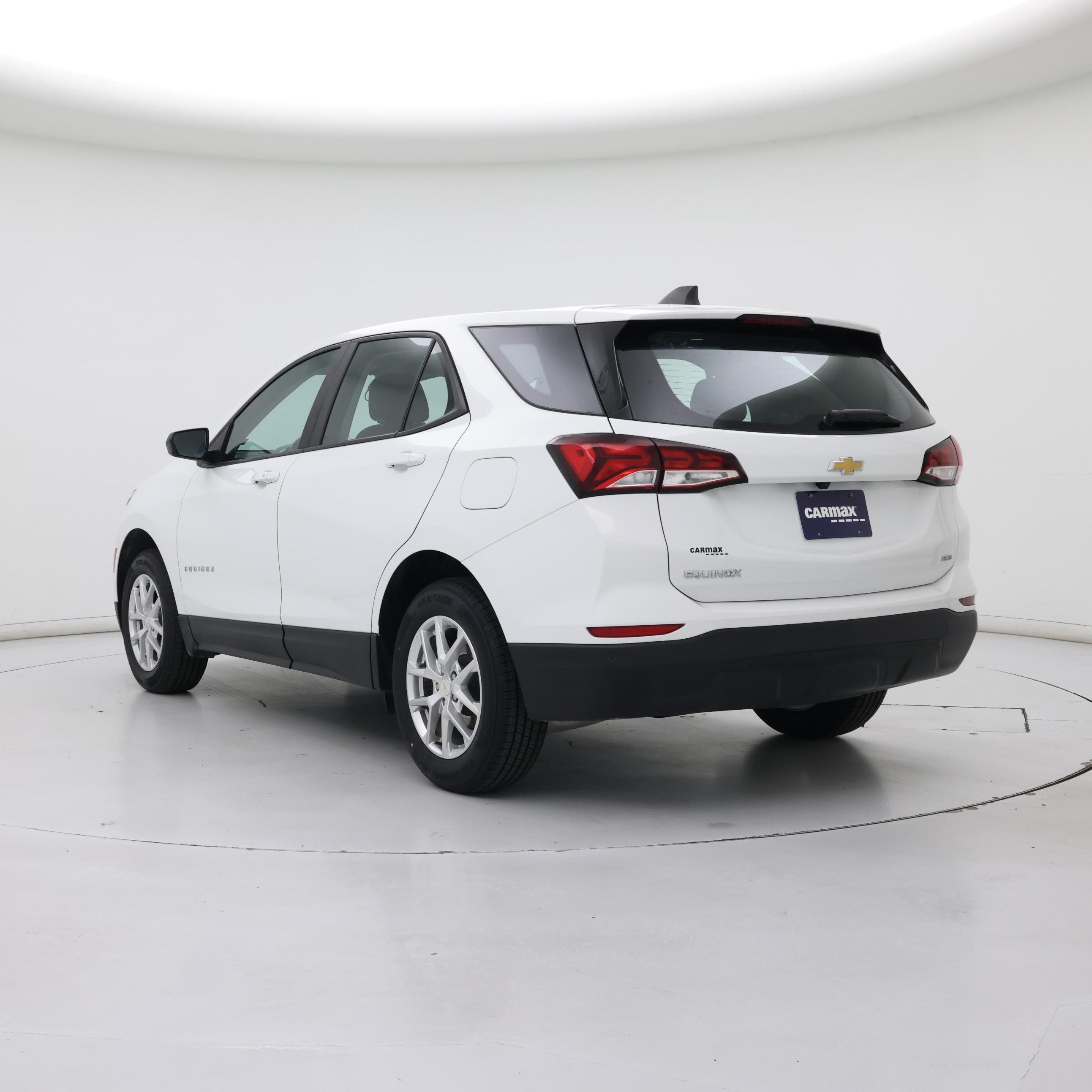 Thumbnail: 2022 Chevrolet Equinox - 2