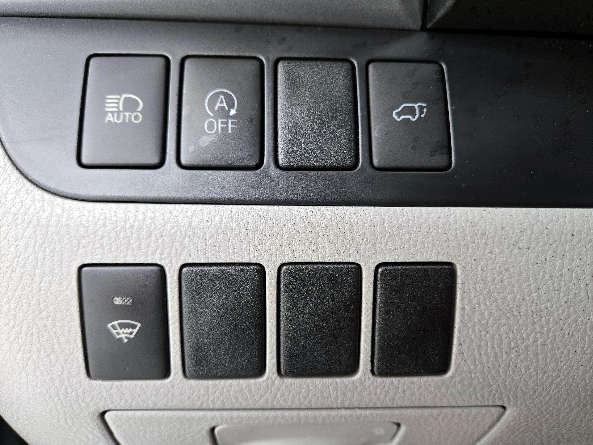 Thumbnail: 2019 Toyota Highlander - 13