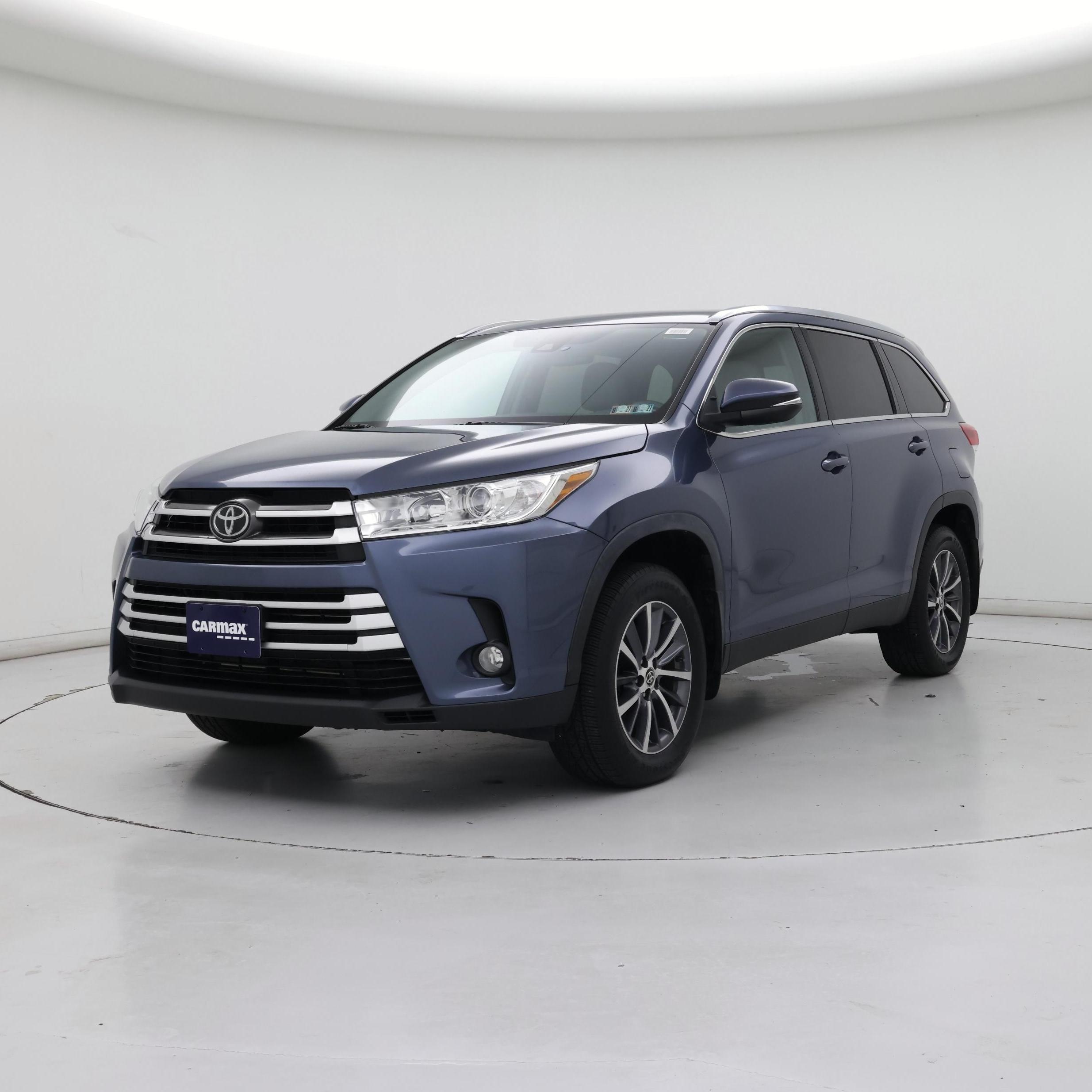 Thumbnail: 2019 Toyota Highlander - 4