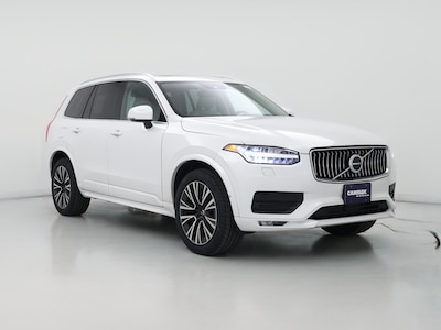 2022 Volvo XC90 T6 Momentum