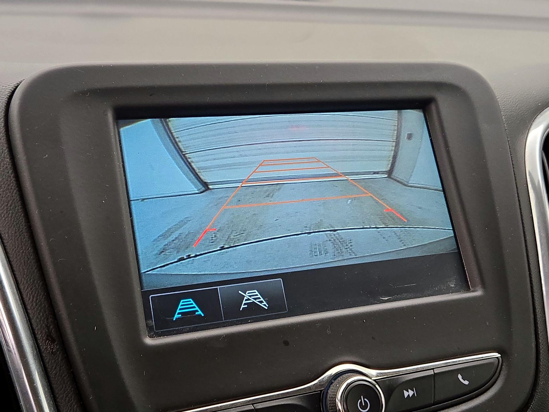 Thumbnail: 2018 Chevrolet Equinox - 14