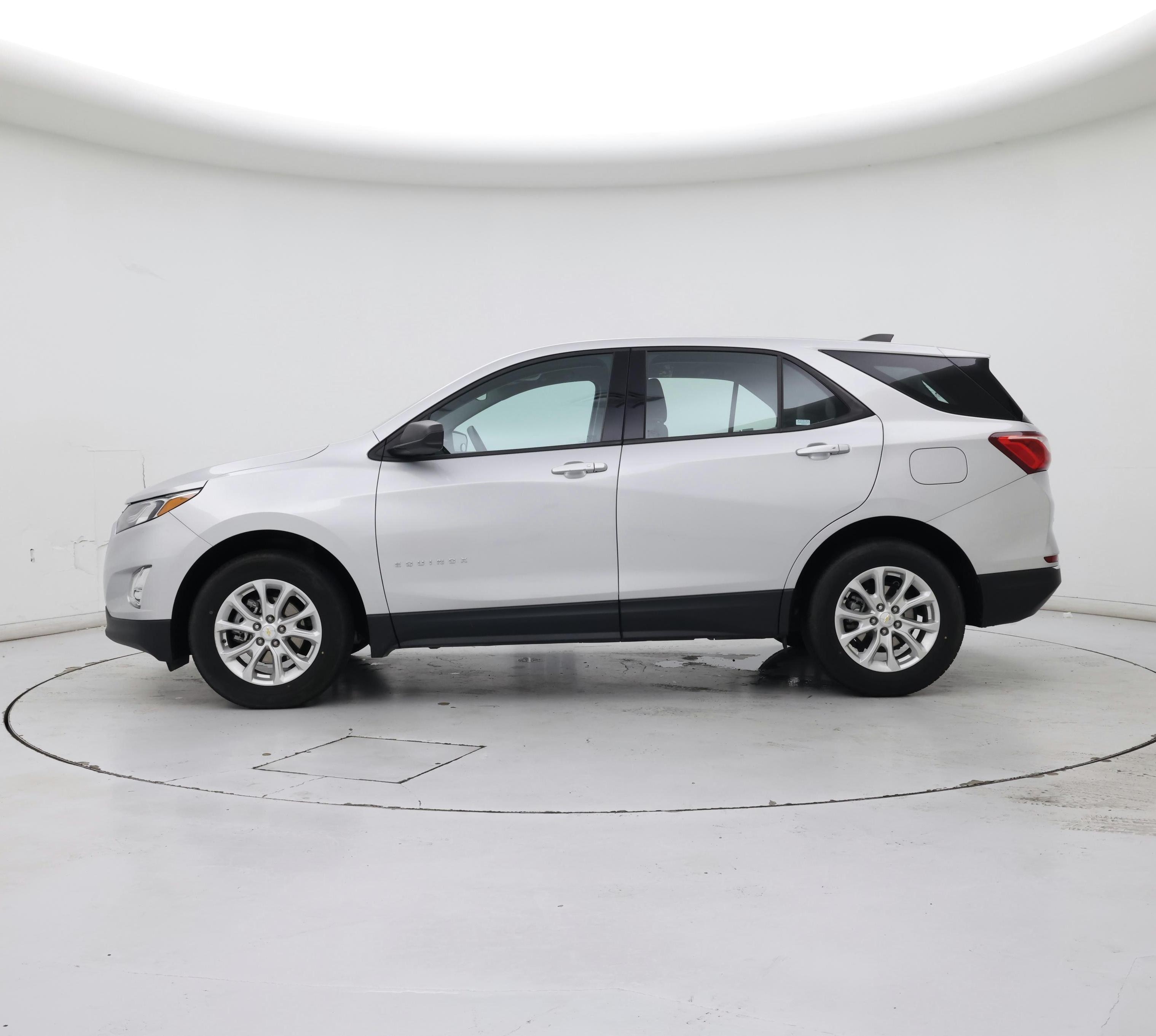 Thumbnail: 2018 Chevrolet Equinox - 3