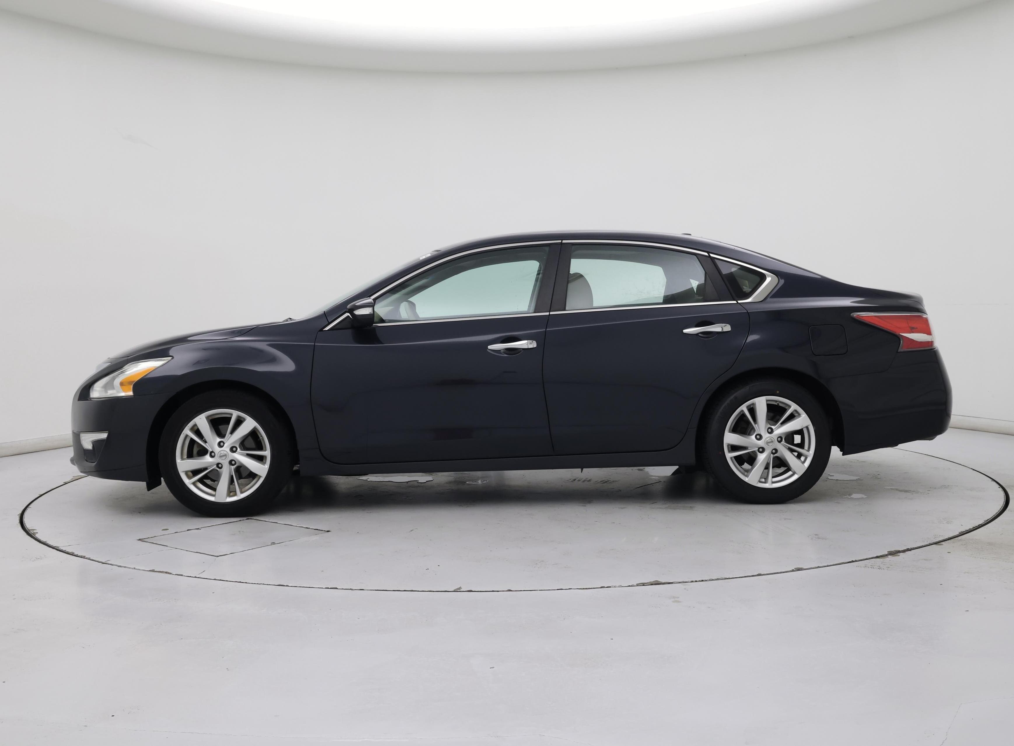 Thumbnail: 2014 Nissan Altima - 3