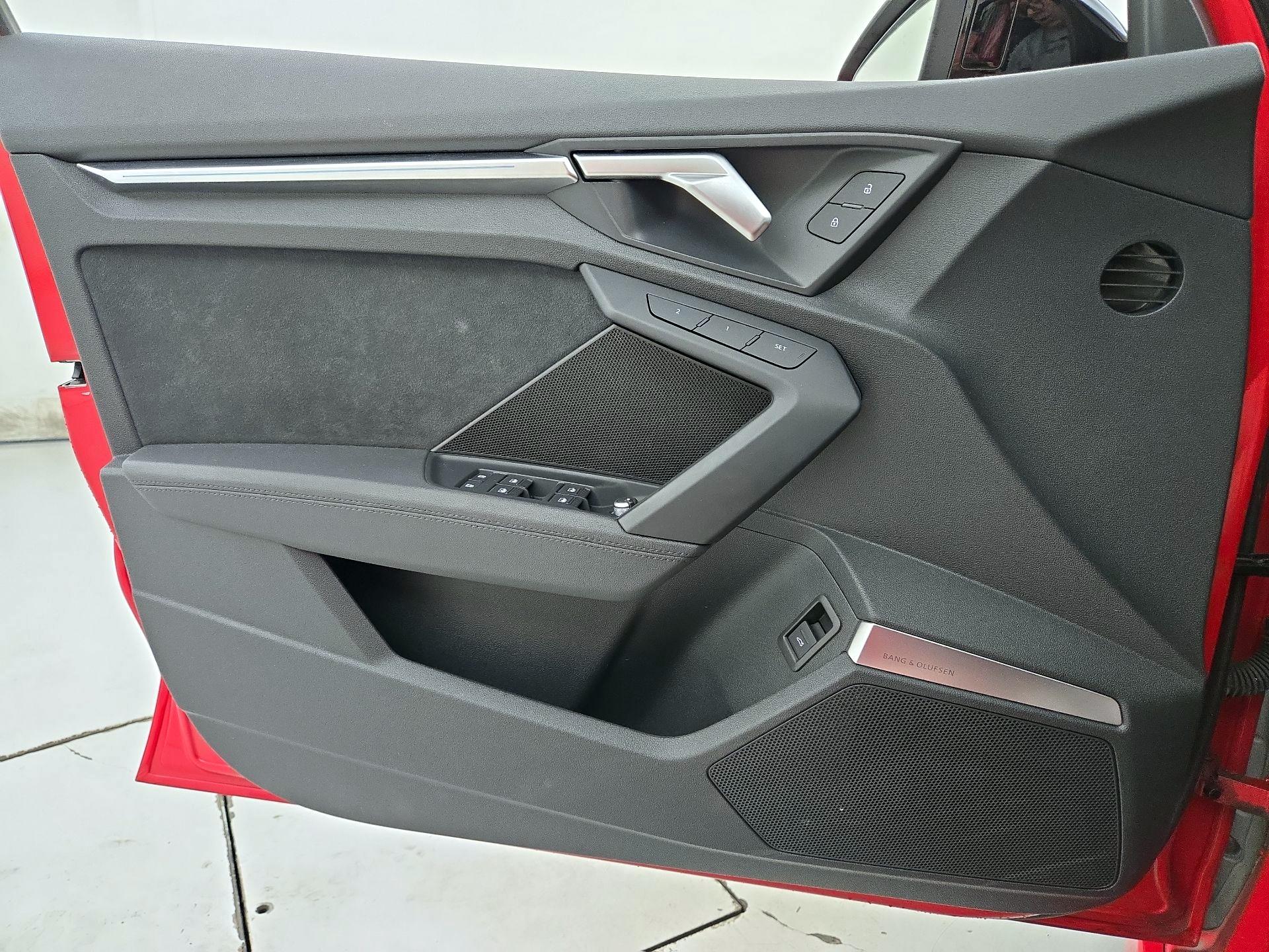 Thumbnail: 2023 Audi RS 3 - 12