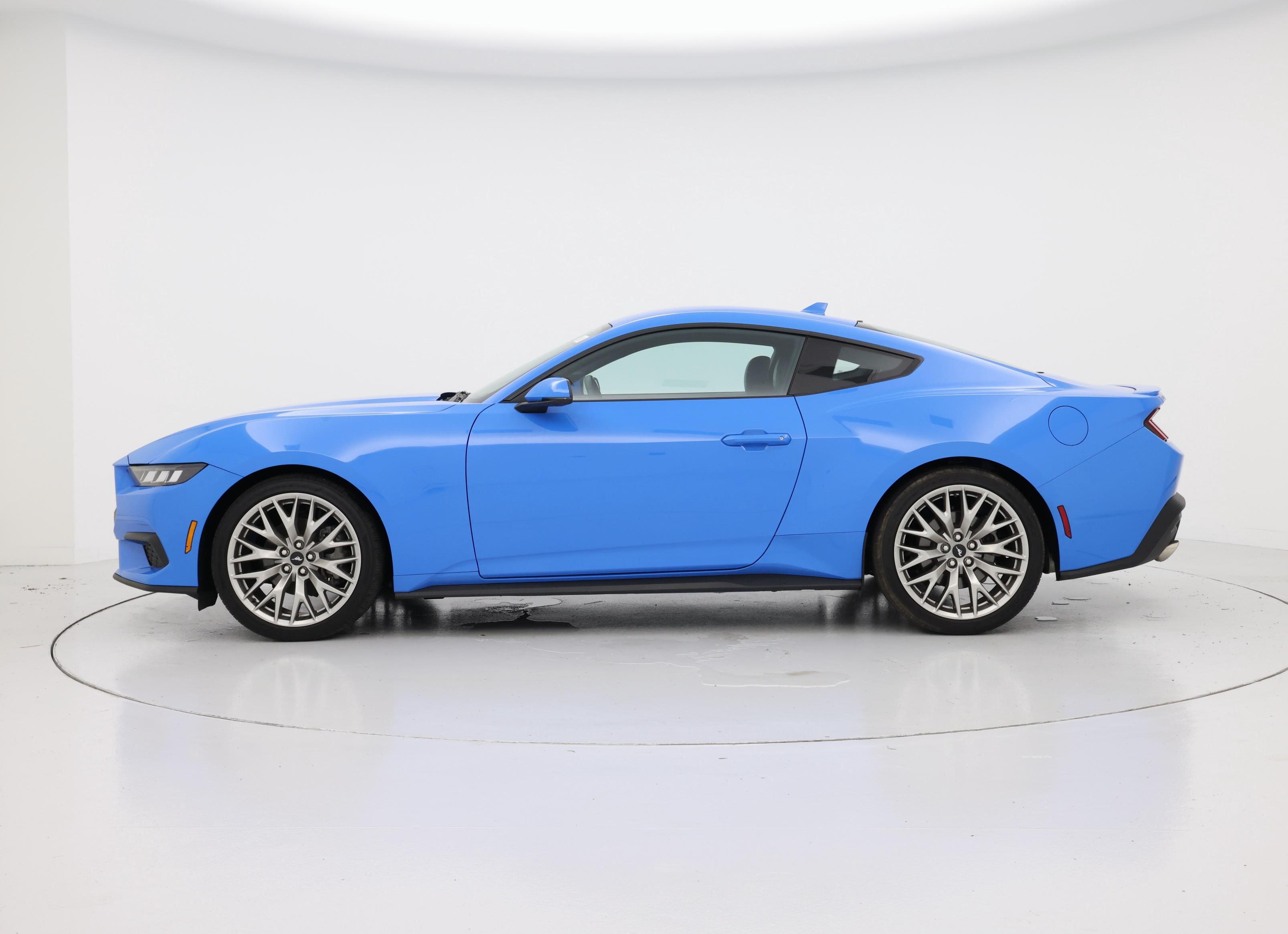 Thumbnail: 2025 Ford Mustang - 3