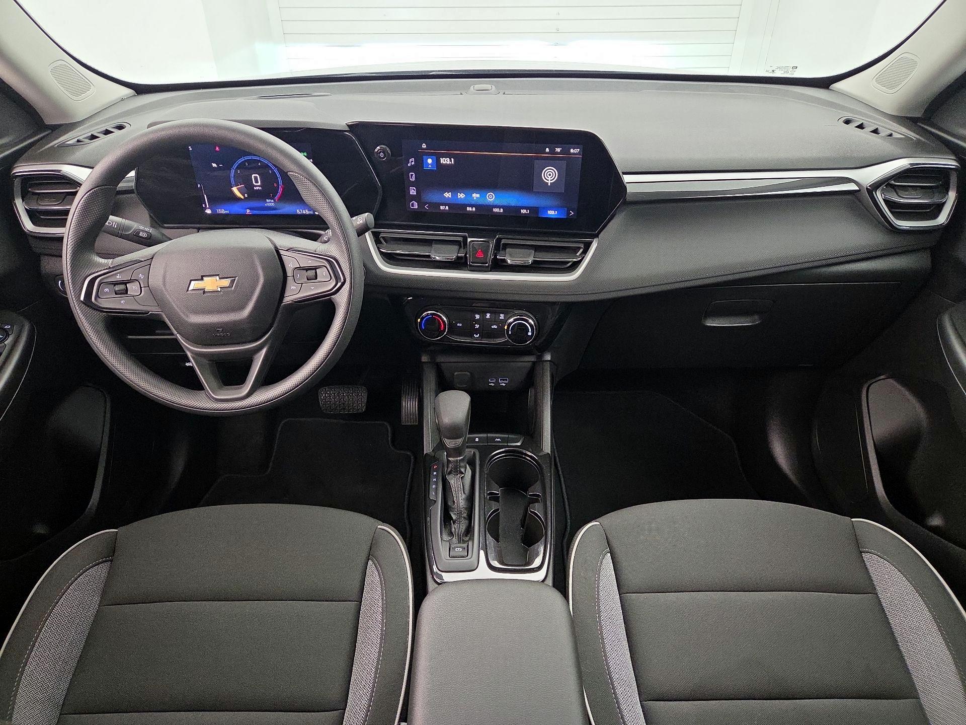 Thumbnail: 2025 Chevrolet TrailBlazer - 9