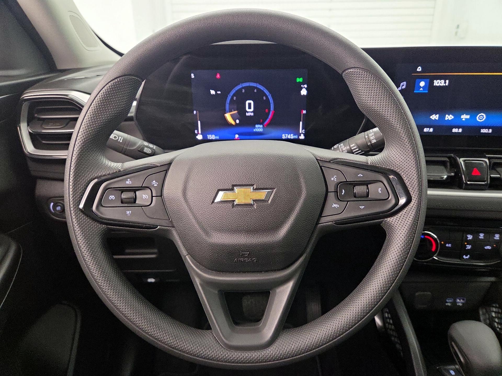 Thumbnail: 2025 Chevrolet TrailBlazer - 10