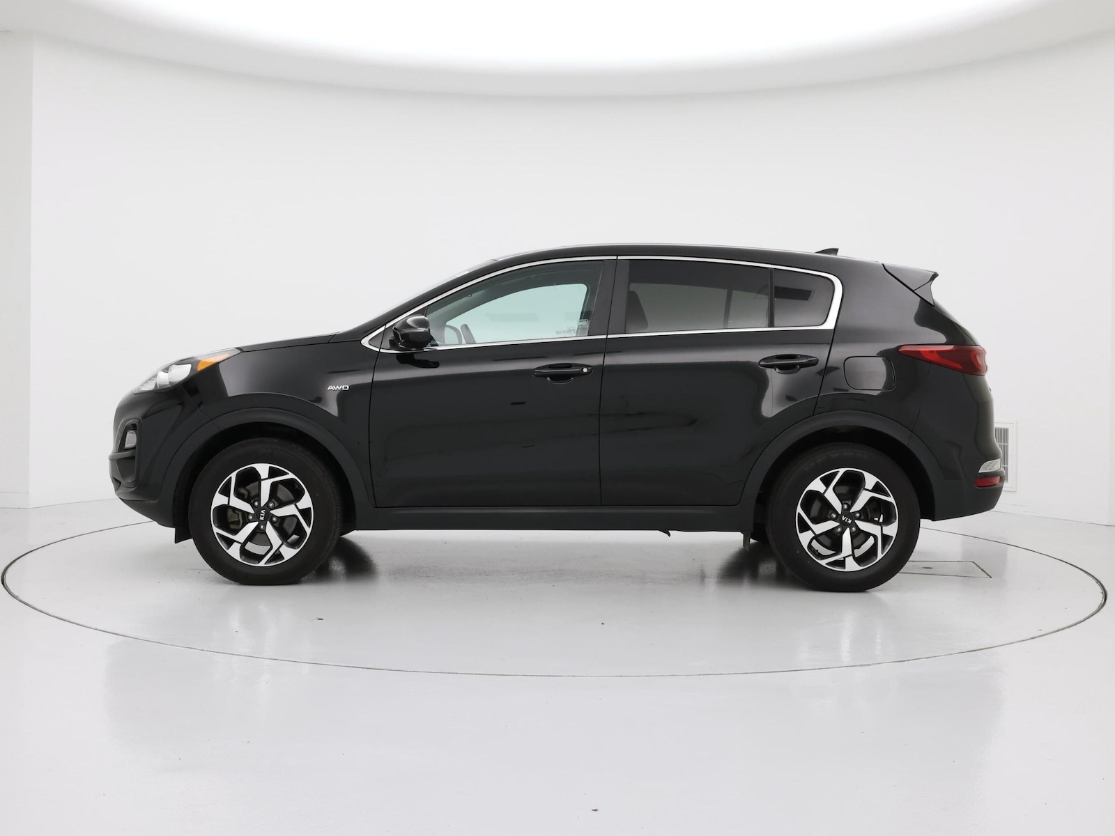 2021 Kia Sportage LX - Photo 4