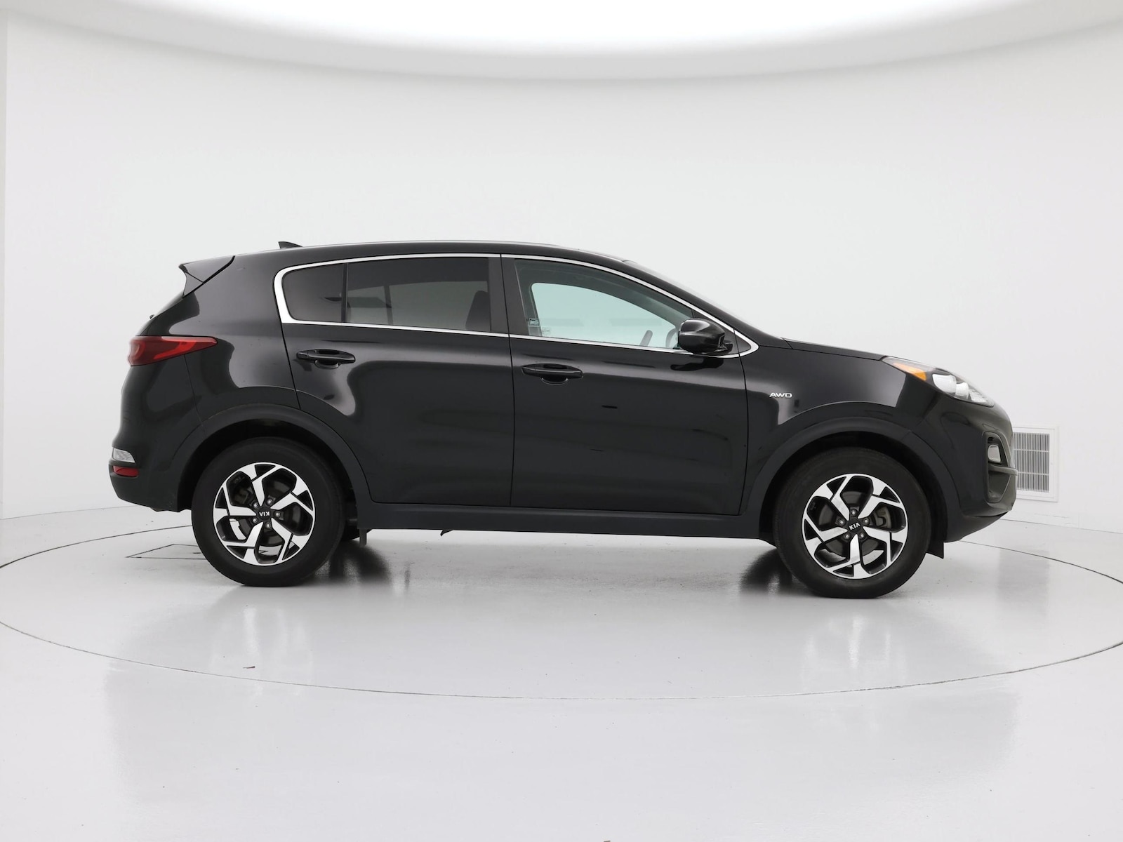 2021 Kia Sportage LX - Photo 8