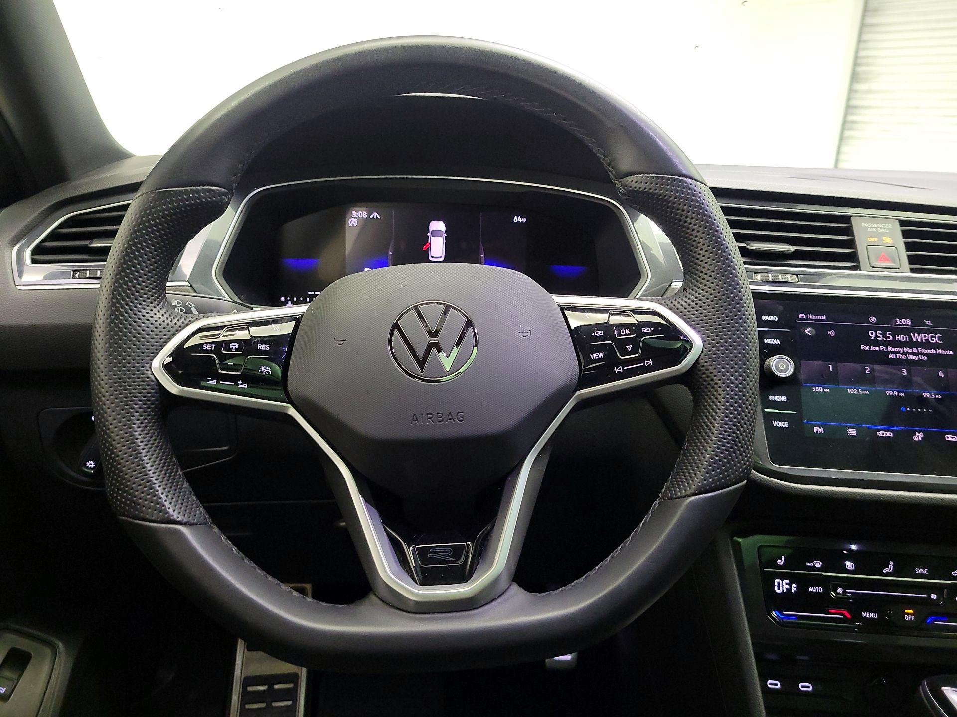 Thumbnail: 2024 Volkswagen Tiguan - 10