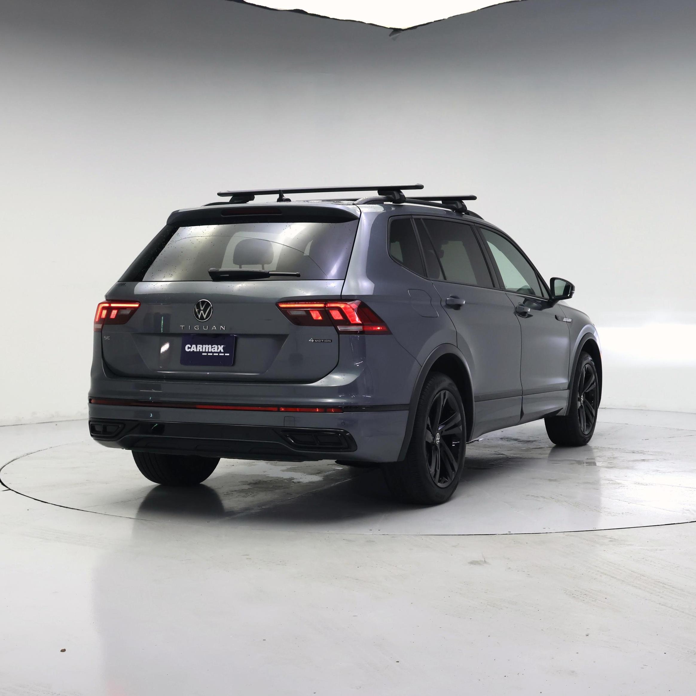 Thumbnail: 2024 Volkswagen Tiguan - 8