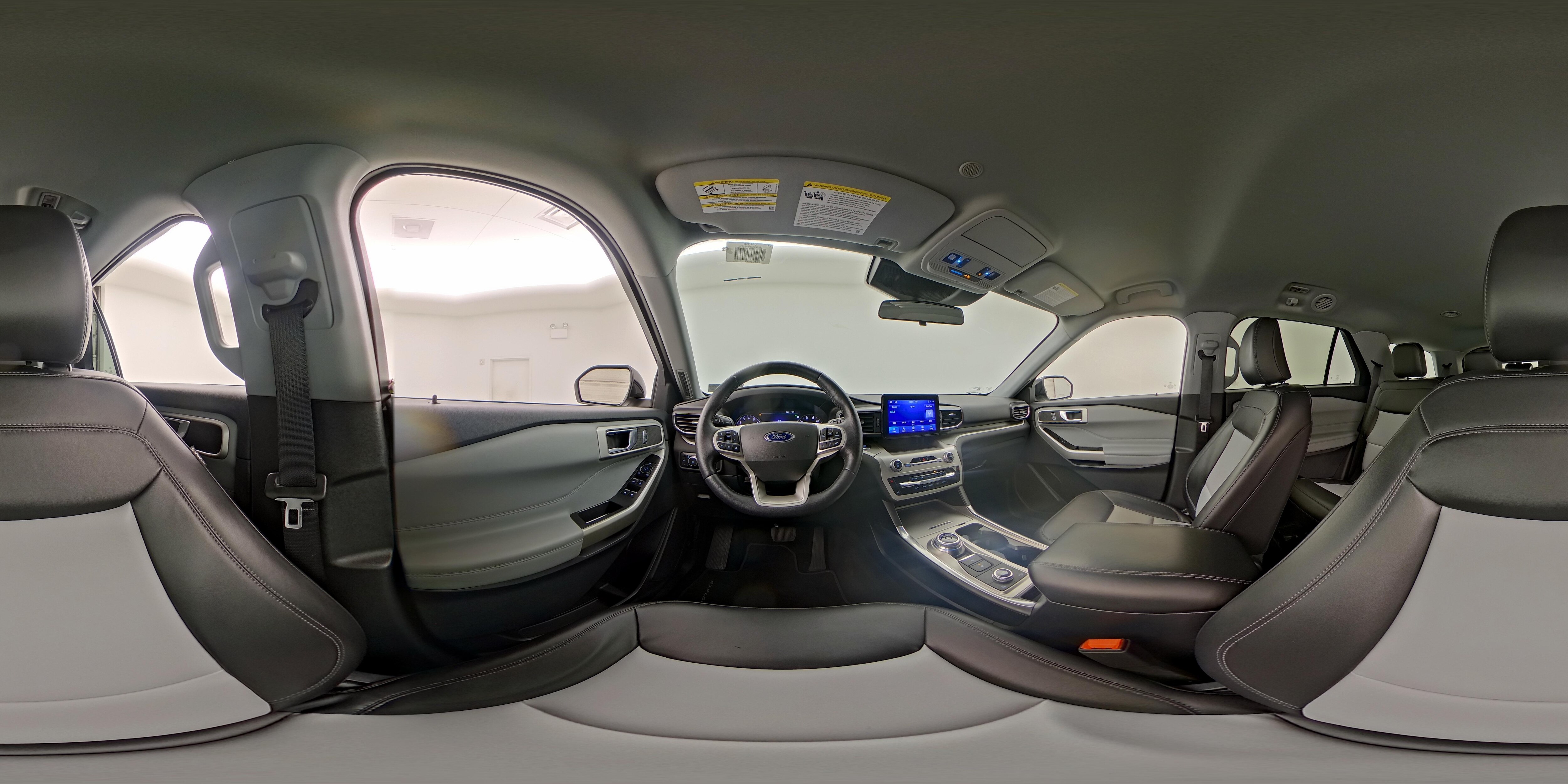 2022 Ford Explorer XLT - Photo 29