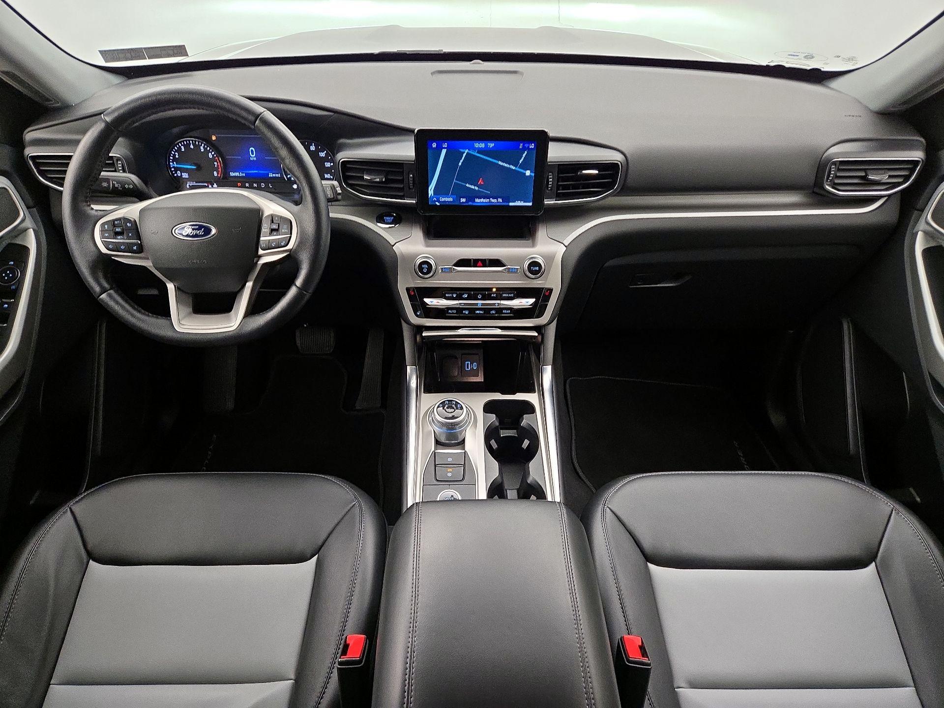 Thumbnail: 2022 Ford Explorer - 9