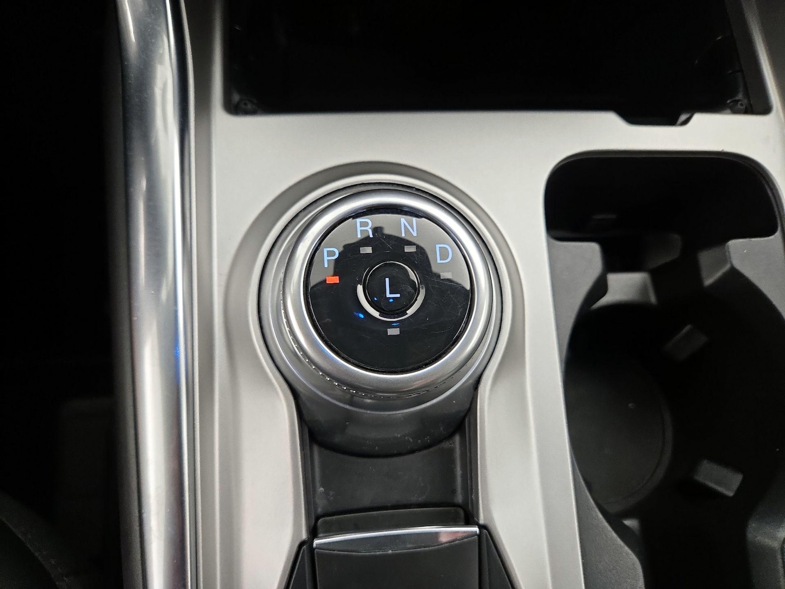 2022 Ford Explorer XLT - Photo 19