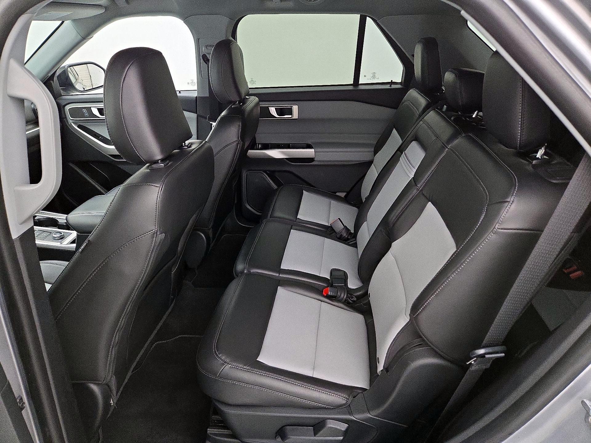Thumbnail: 2022 Ford Explorer - 20