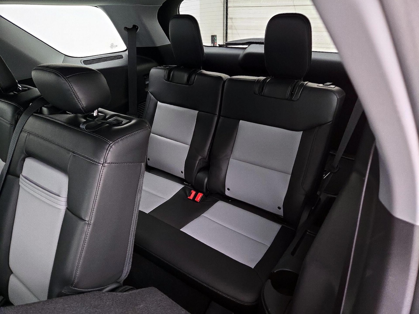 2022 Ford Explorer XLT - Photo 22