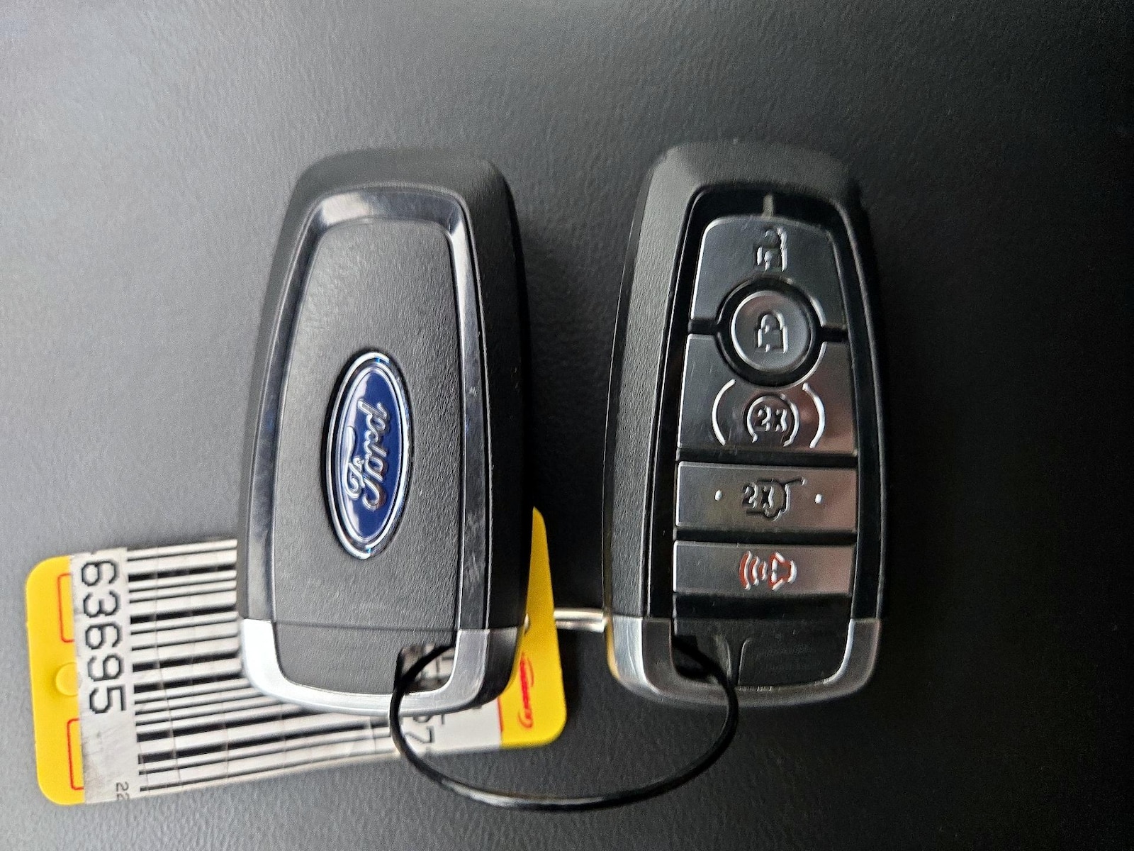 2022 Ford Explorer XLT - Photo 26