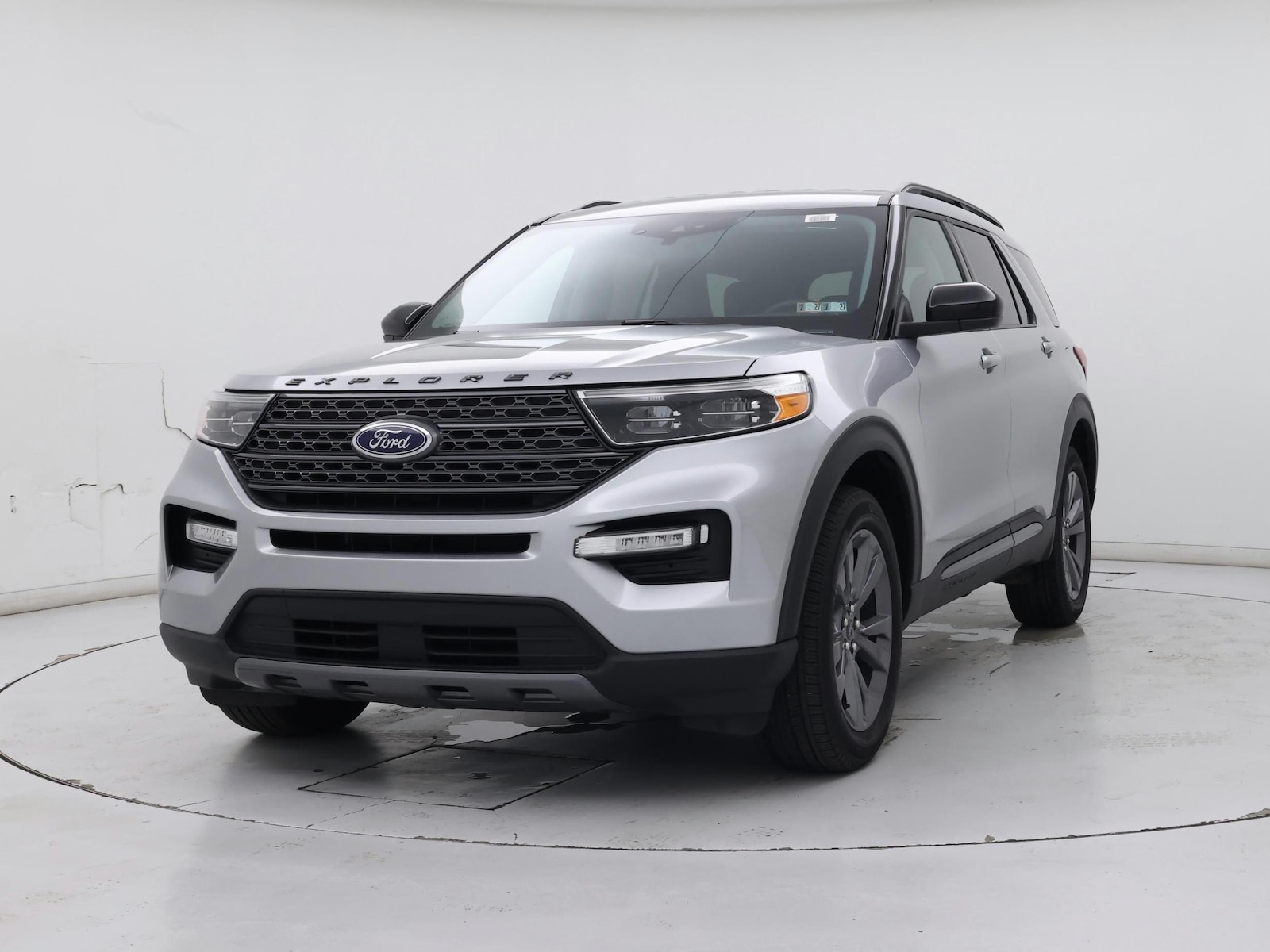 2022 Ford Explorer XLT - Photo 5