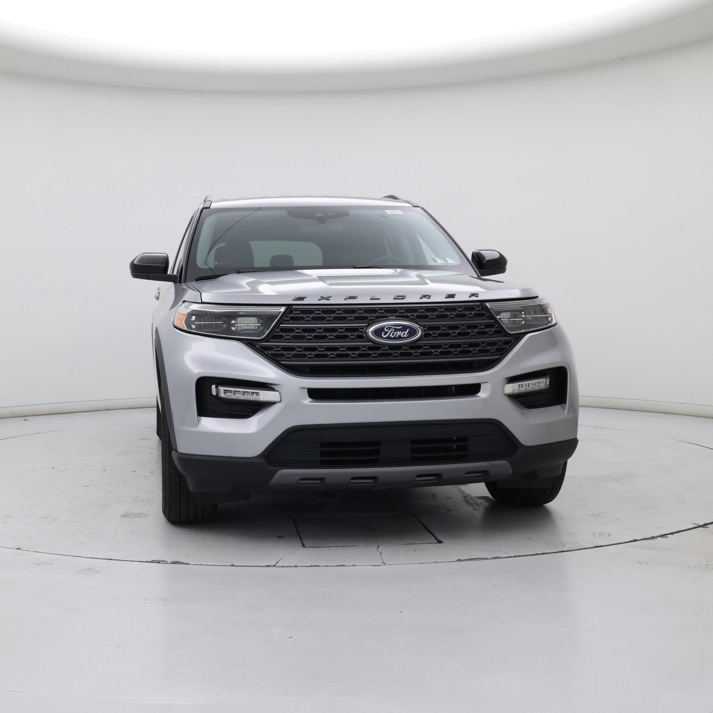 Thumbnail: 2022 Ford Explorer - 5