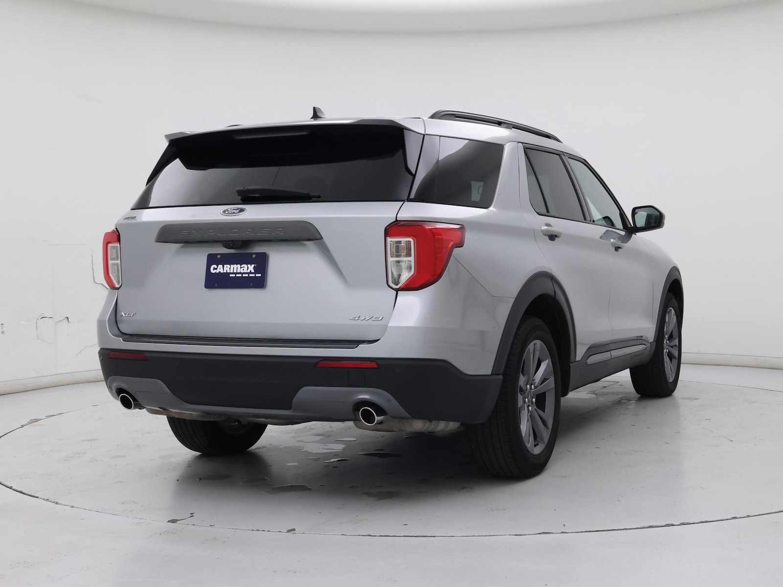 2022 Ford Explorer XLT - Photo 9