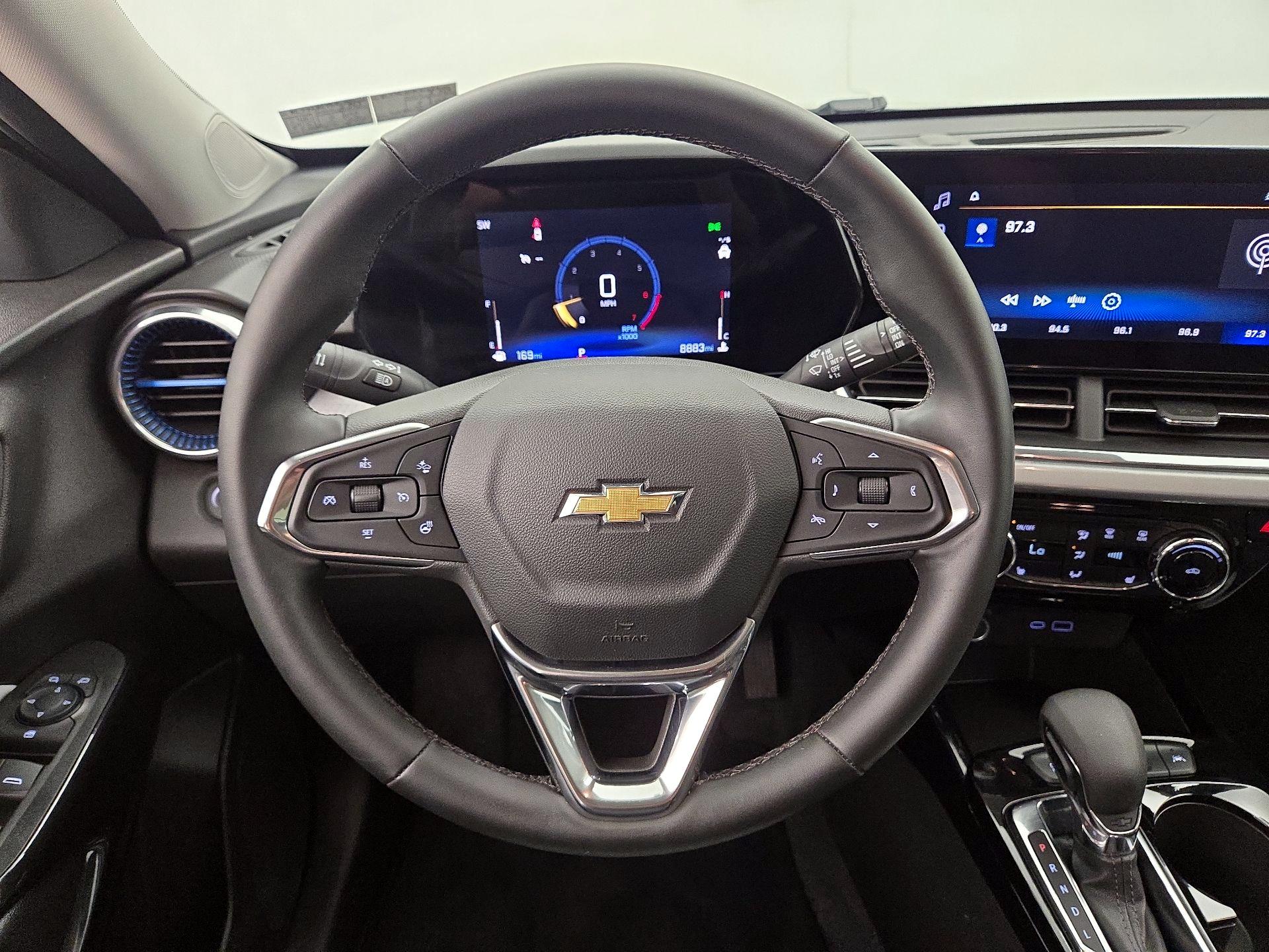Thumbnail: 2025 Chevrolet Trax - 10