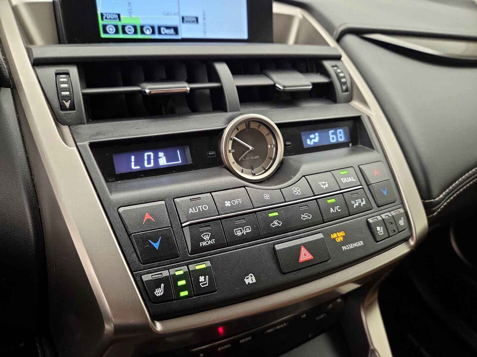 2017 Lexus NX 200t - Photo 18