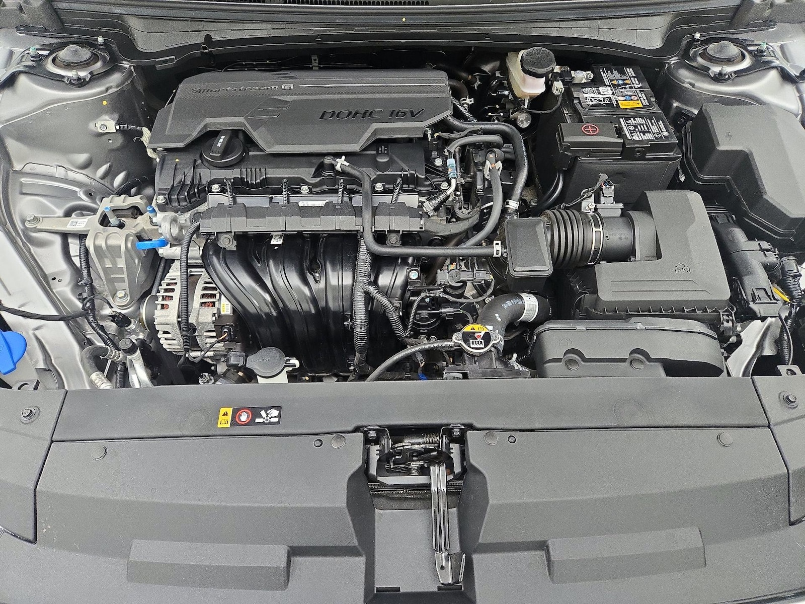 2025 Kia K4 GT-Line - Photo 23