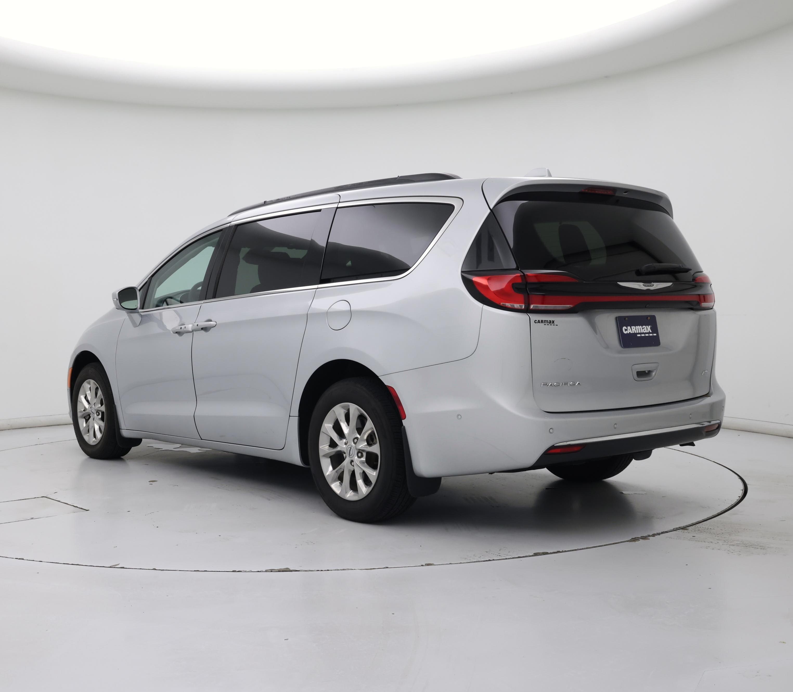 Thumbnail: 2022 Chrysler Pacifica - 2