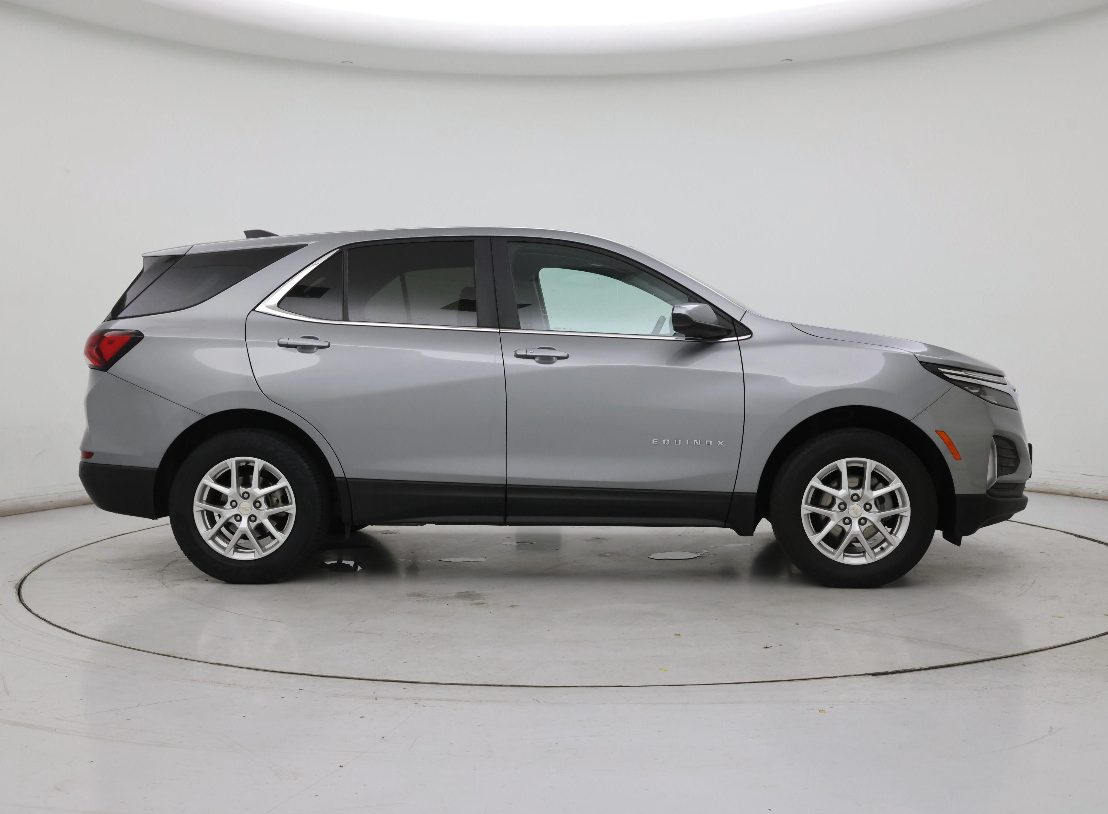Thumbnail: 2024 Chevrolet Equinox - 7