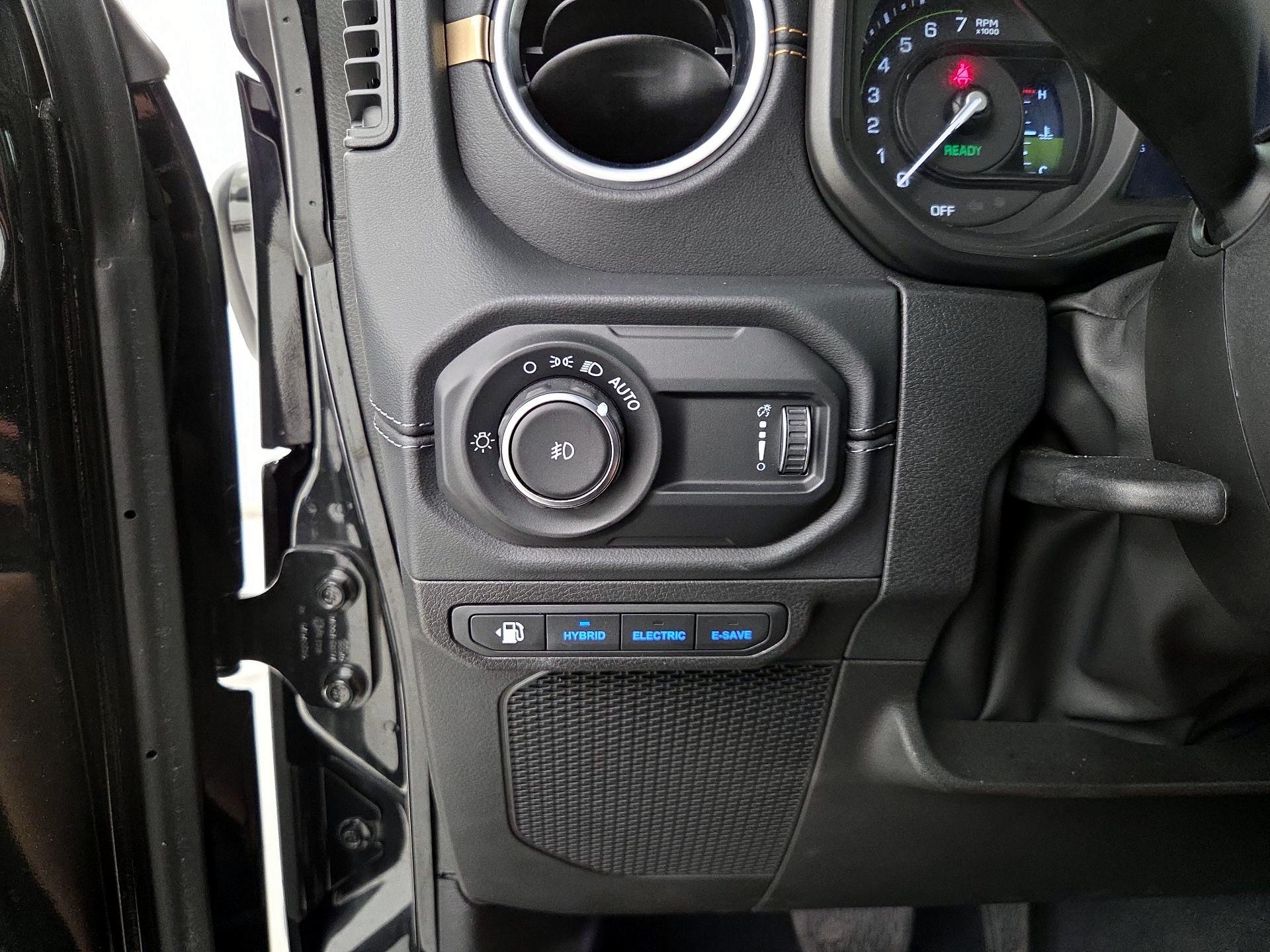 Thumbnail: 2024 Jeep Wrangler - 13