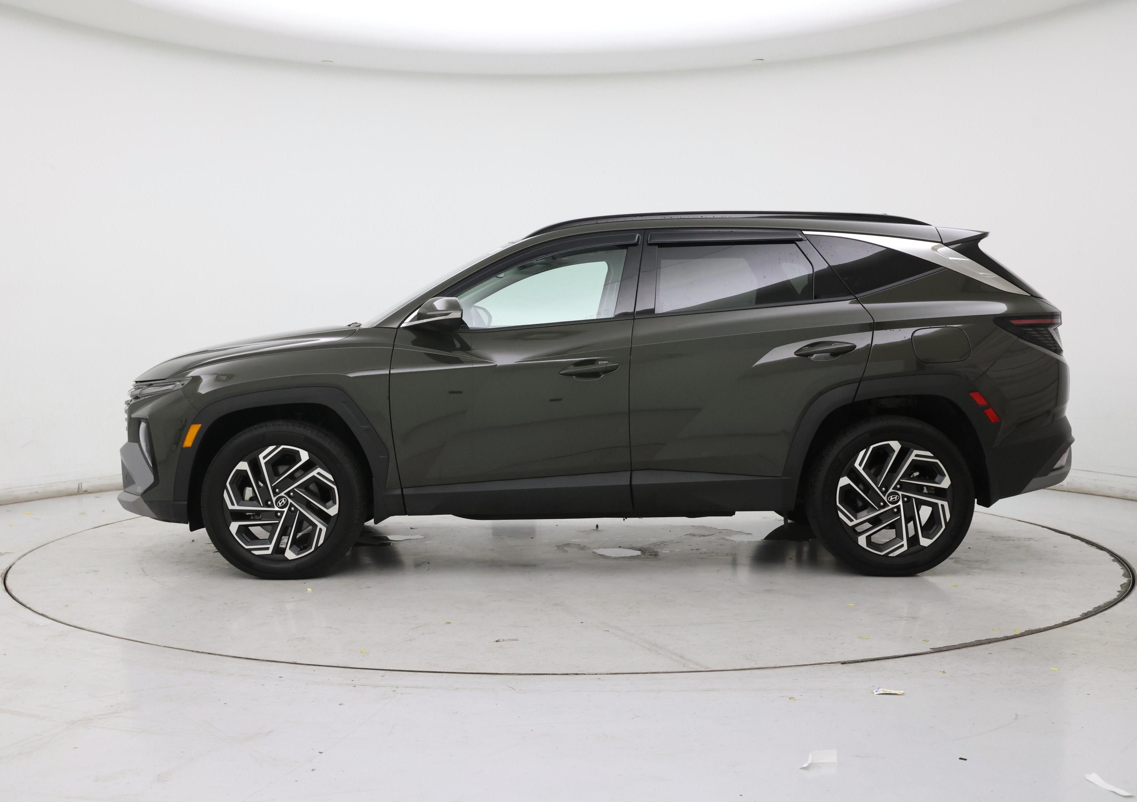 Thumbnail: 2025 Hyundai Tucson - 3