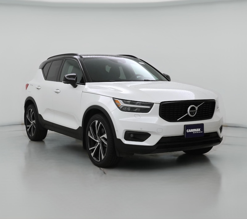 2022 Volvo XC40 T5 R-Design