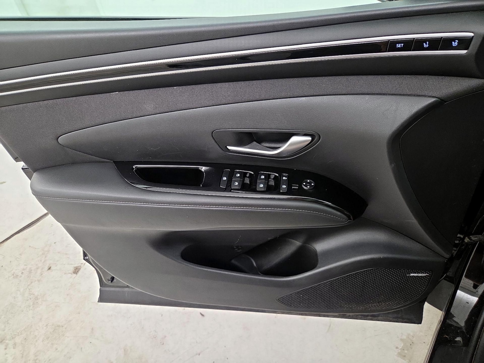 2022 Hyundai Tucson Limited - Photo 13