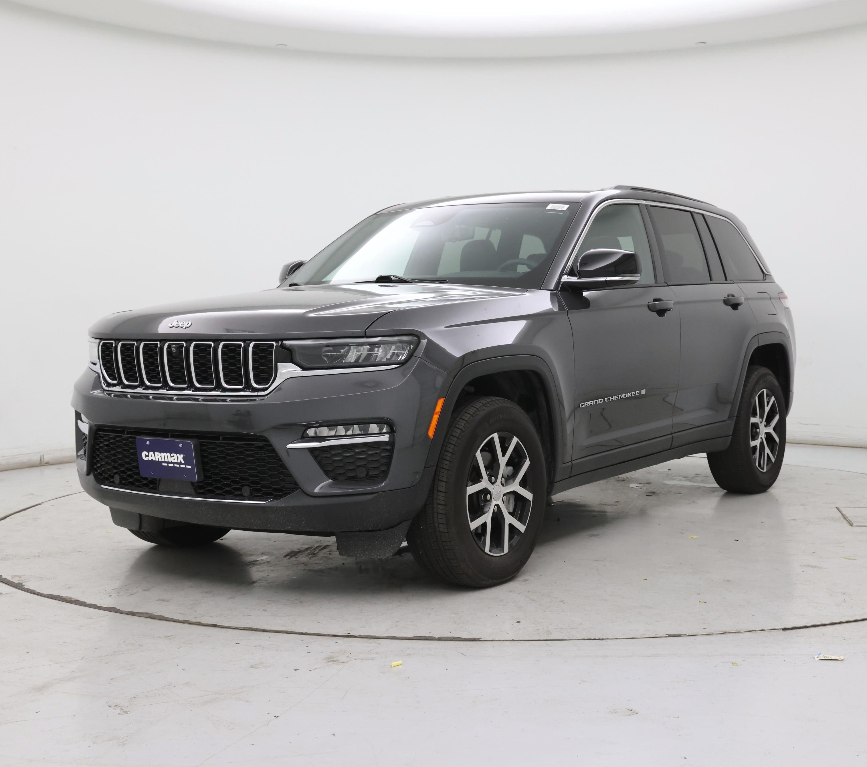 Thumbnail: 2024 Jeep Grand Cherokee - 4