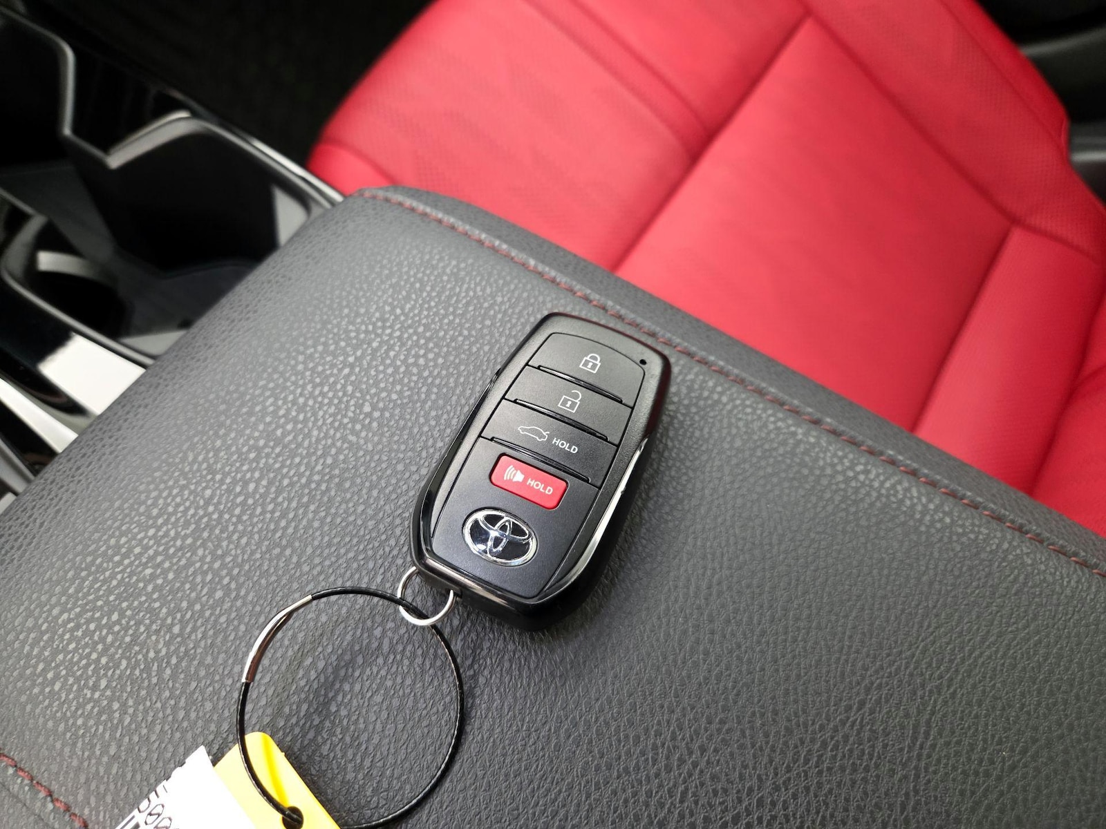 2026 Toyota Camry XSE - Photo 24