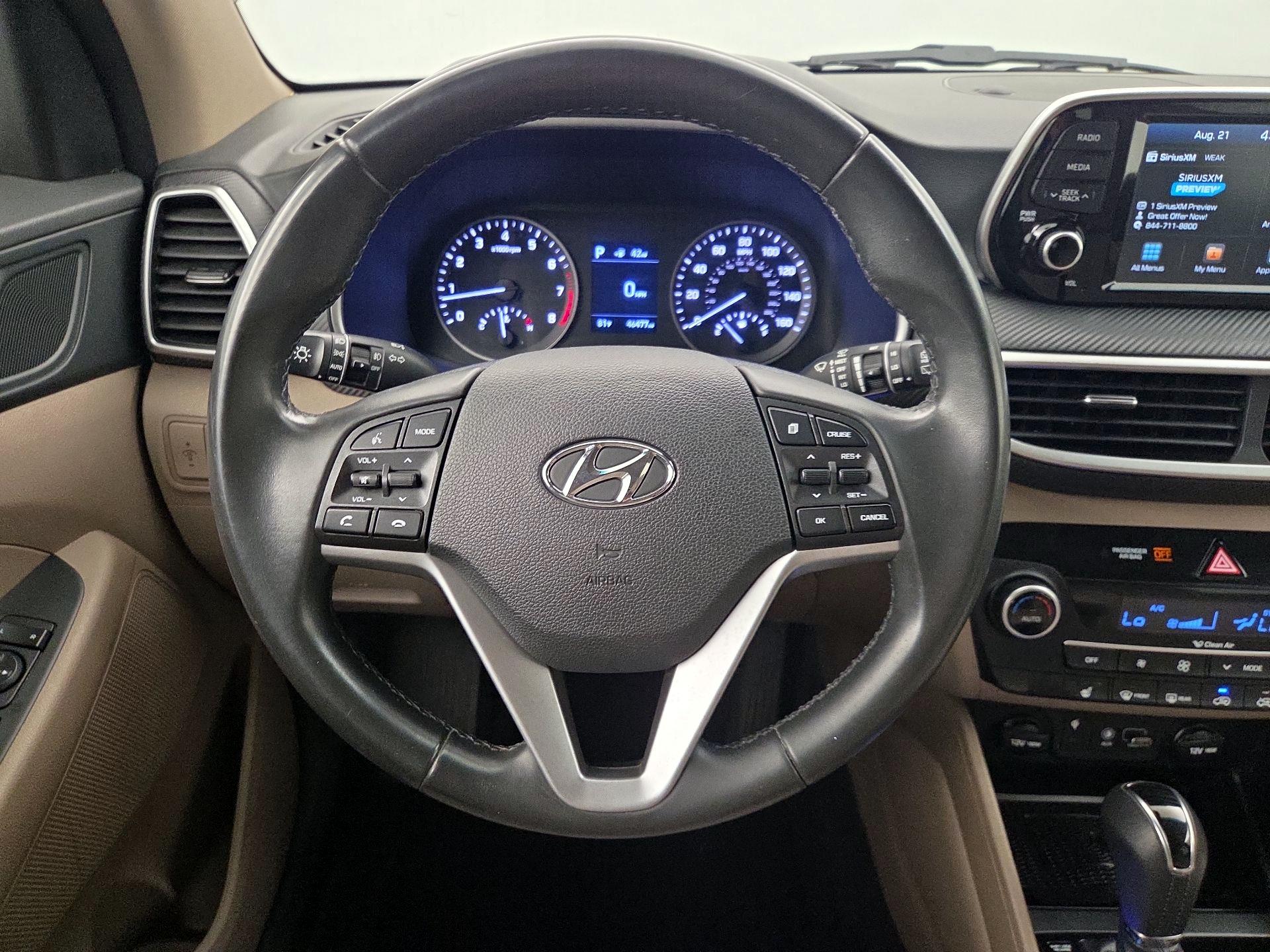 Thumbnail: 2020 Hyundai Tucson - 10