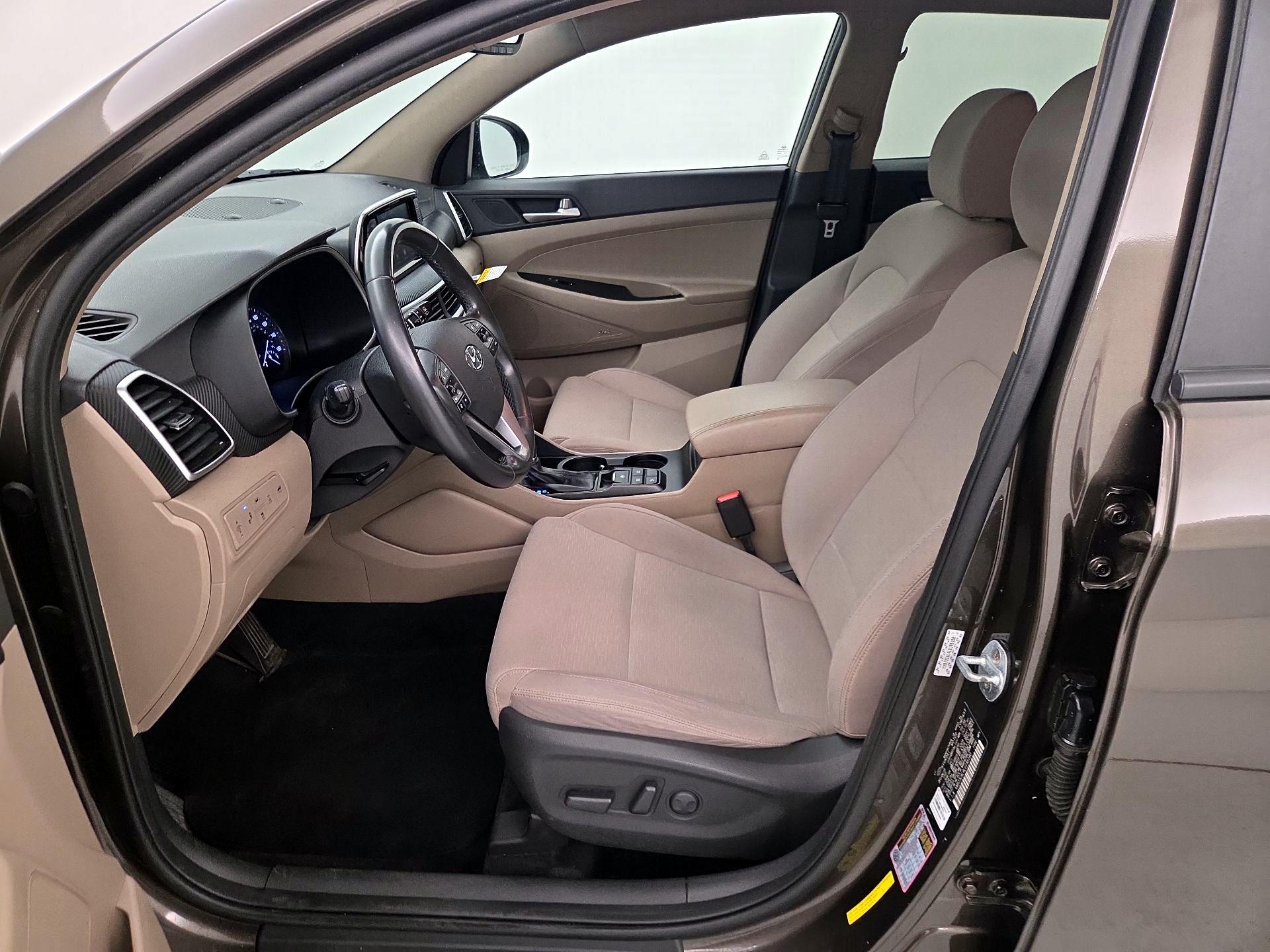 Thumbnail: 2020 Hyundai Tucson - 11