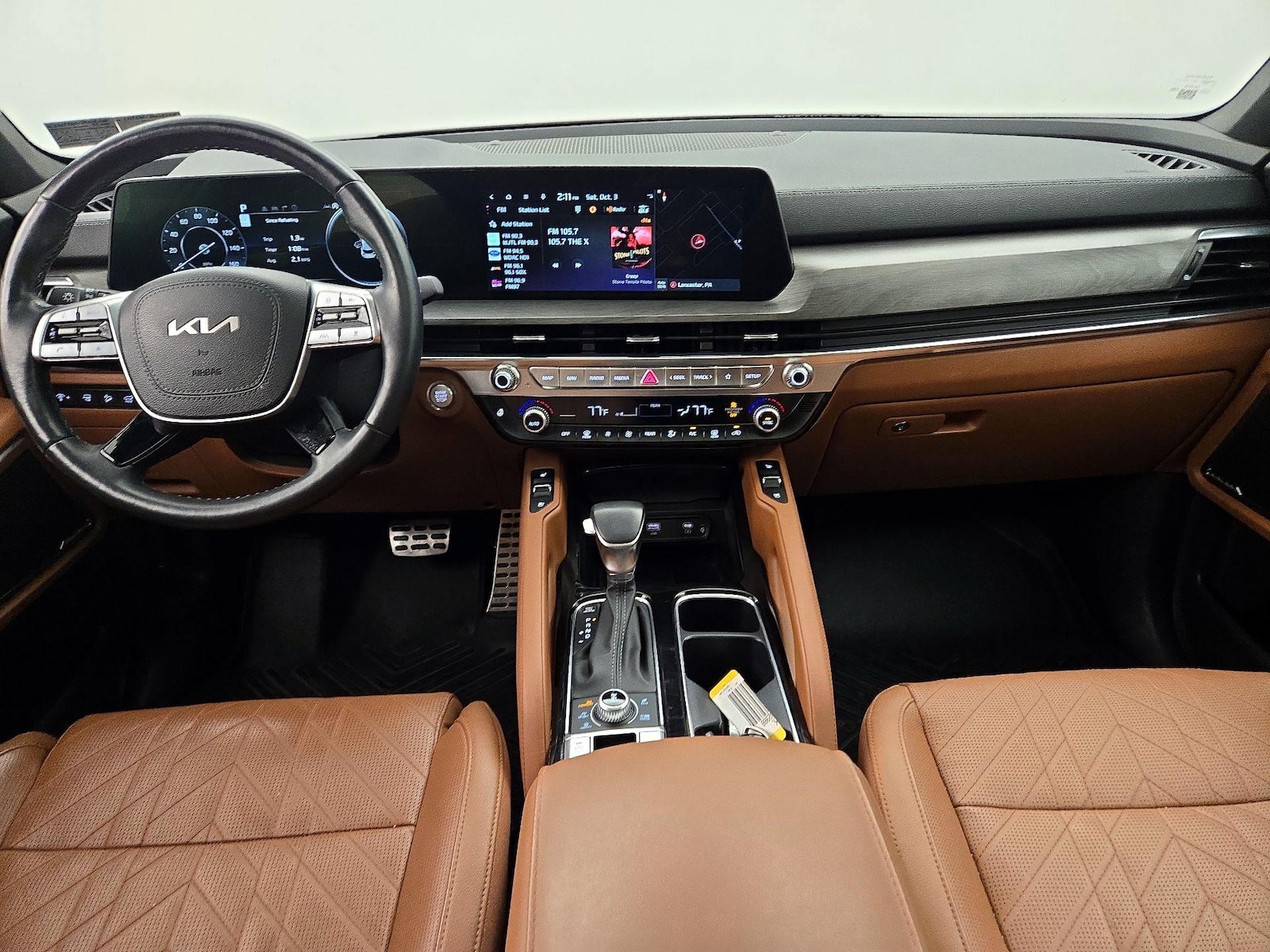 Apple CarPlay® & Android Auto™